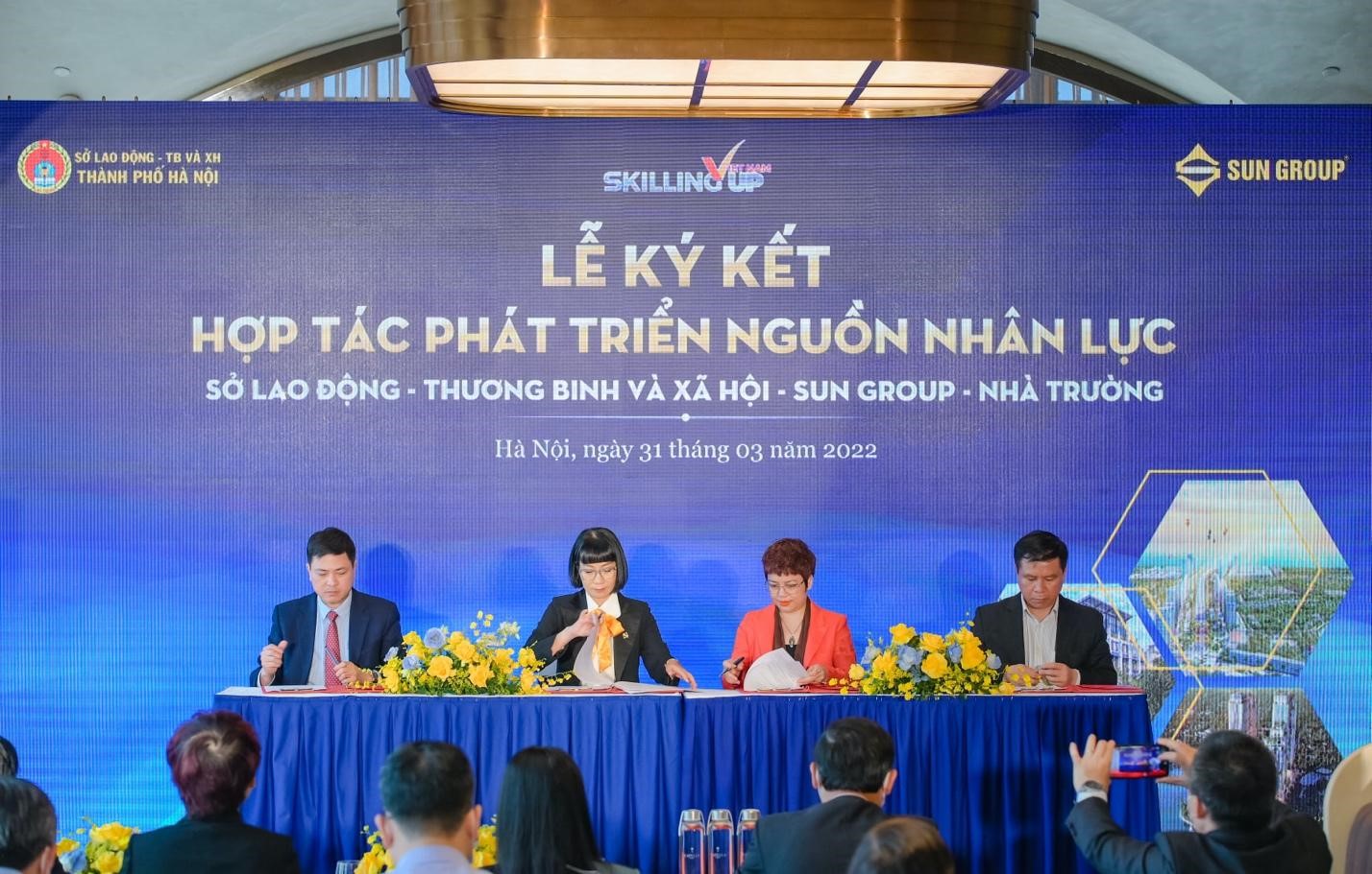 Cận cảnh trường Cao đẳng Việt Mỹ Hà Nội, nơi được quỹ đầu tư hàng đầu thế giới “rót vốn” trăm tỷ