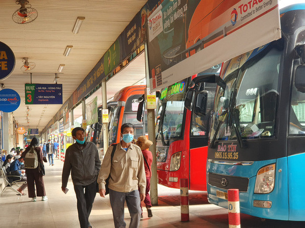 Từ ngày 28-1 sẽ tạm dừng toàn bộ hoạt động vận tải hành khách đường bộ từ TP HCM đi hai tỉnh Quảng Ninh, Hải Dương và ngược lại cho đến khi có thông báo mới.
XEM THÊM