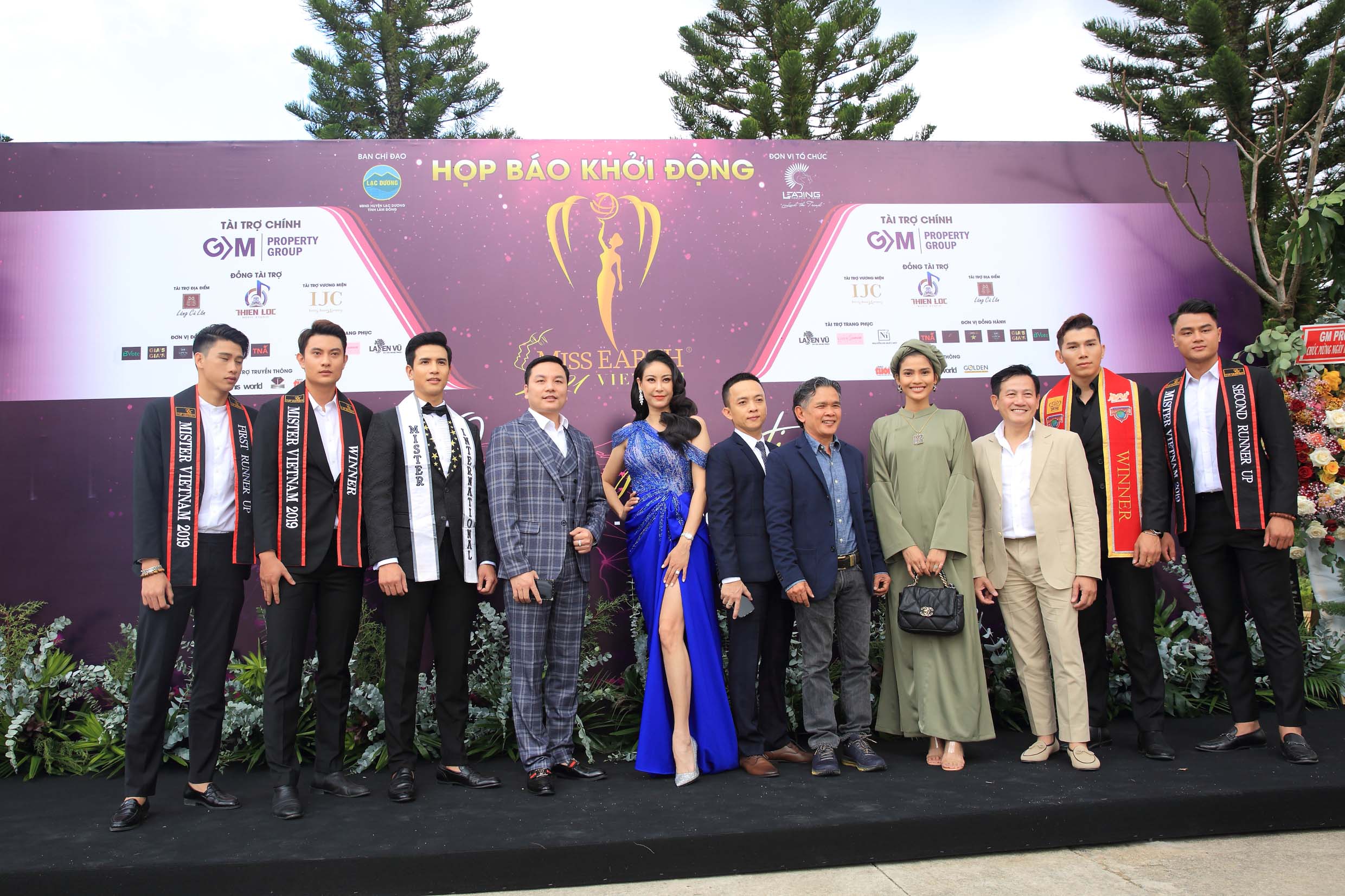 7 đại mỹ nhân hội ngộ cùng màn 'đọ sắc' gây ấn tượng trên thảm đỏ Miss Earth Vietnam 2021 - ảnh 2