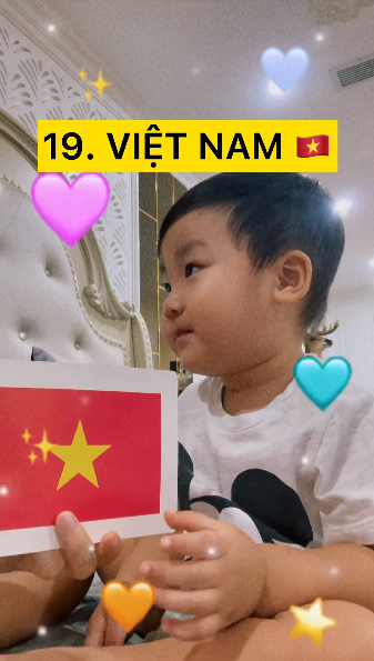 Mới tí tuổi đầu, con trai Hòa Minzy đã nhận diện được quốc kỳ 19 nước, CĐM phải thán phục vì thông minh - ảnh 3