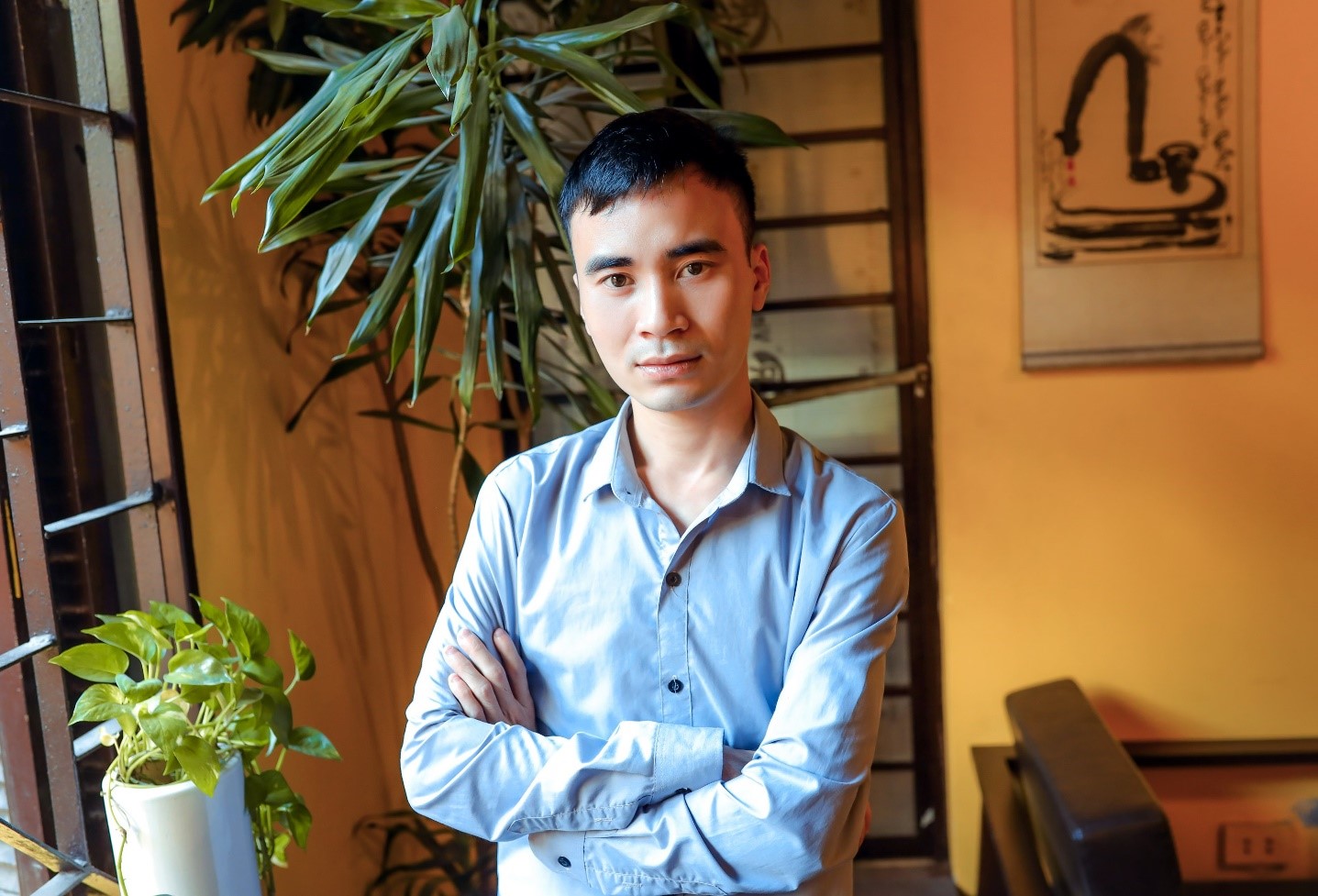 Nguyễn Văn Hoàng – Blogger trẻ tuổi nhắc mọi người uống nước mỗi ngày  