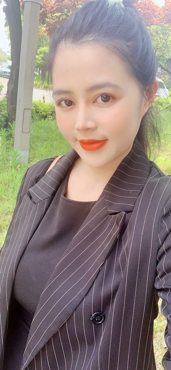 Lee Jihye - Cô nàng 9x tài năng cùng niềm đam mê kinh doanh