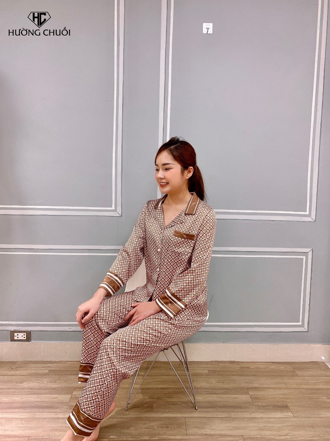 Hường Chuối Store – Thiên đường mua sắm đồ bộ mặc nhà cho phái đẹp Hường Chuối Store – Thiên đường mua sắm đồ bộ mặc nhà cho phái đẹp