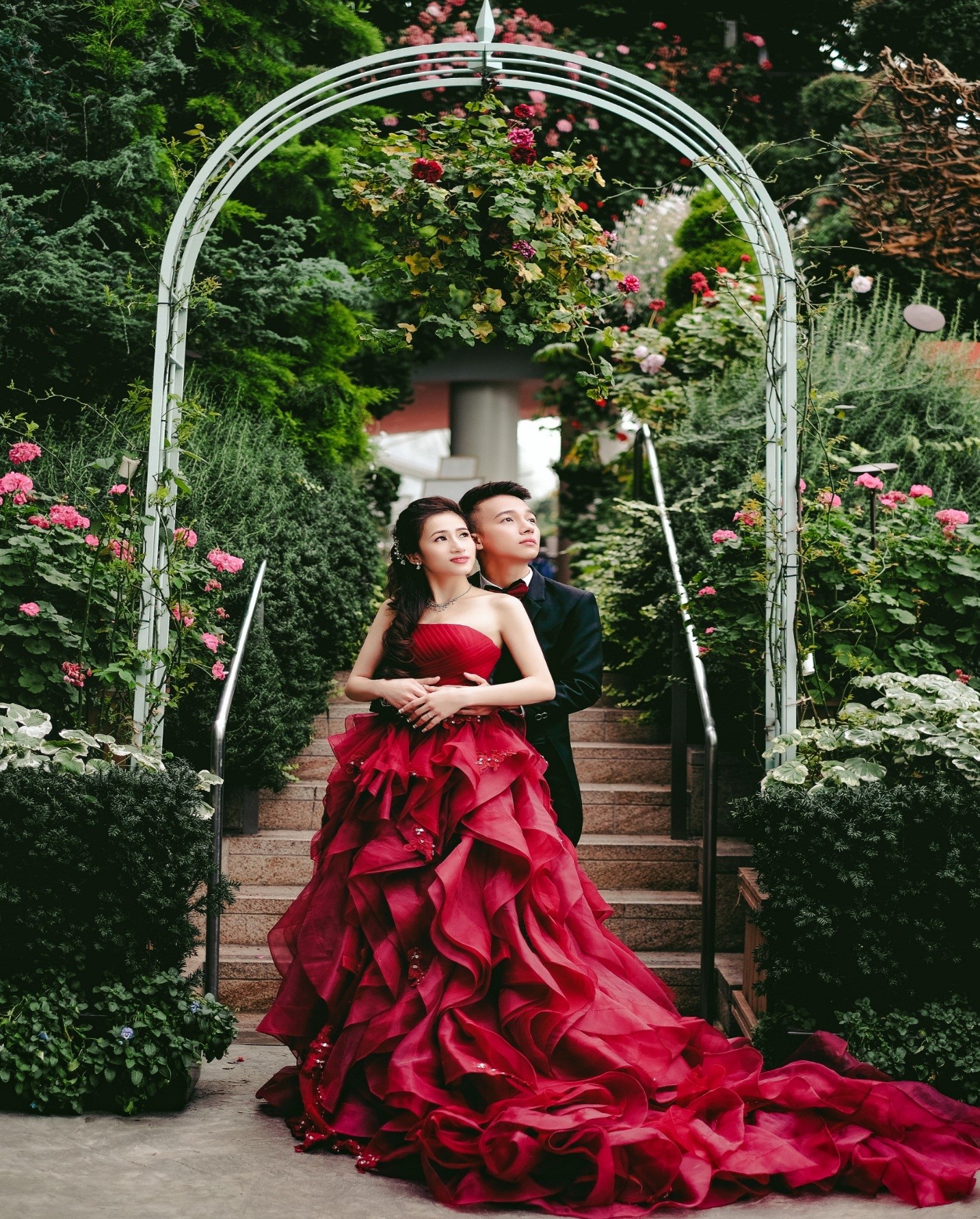 Bộ ảnh cưới đẹp siêu lãng mạn của vợ chồng Phan Minh Thành - Kết quả viên mãn cho một câu chuyện tình yêu đẹp.