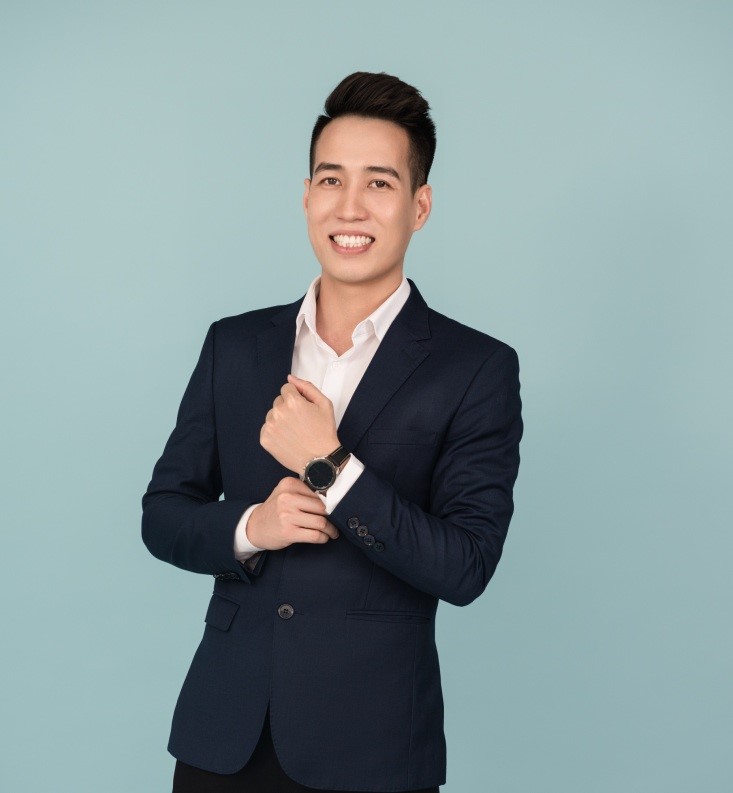 CEO Nguyễn Ngọc Tiệp Minato luôn vì lợi ích và tương lai của học viên CEO Nguyễn Ngọc Tiệp thành công khi còn rất trẻ