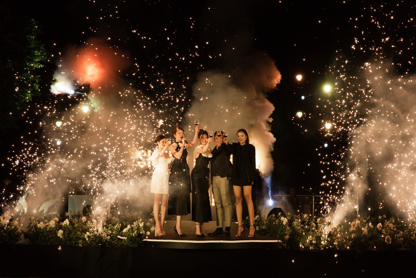 Viện thẩm mỹ Shynh Premium cảm ơn khách hàng Đà Nẵng bằng tiệc Khai xuân khởi sắc - ảnh 2