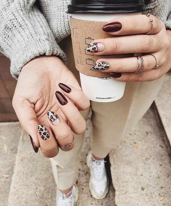 Tranh thủ tậu liền bộ móng sau Tết với những màu nail đơn giản xinh xinh