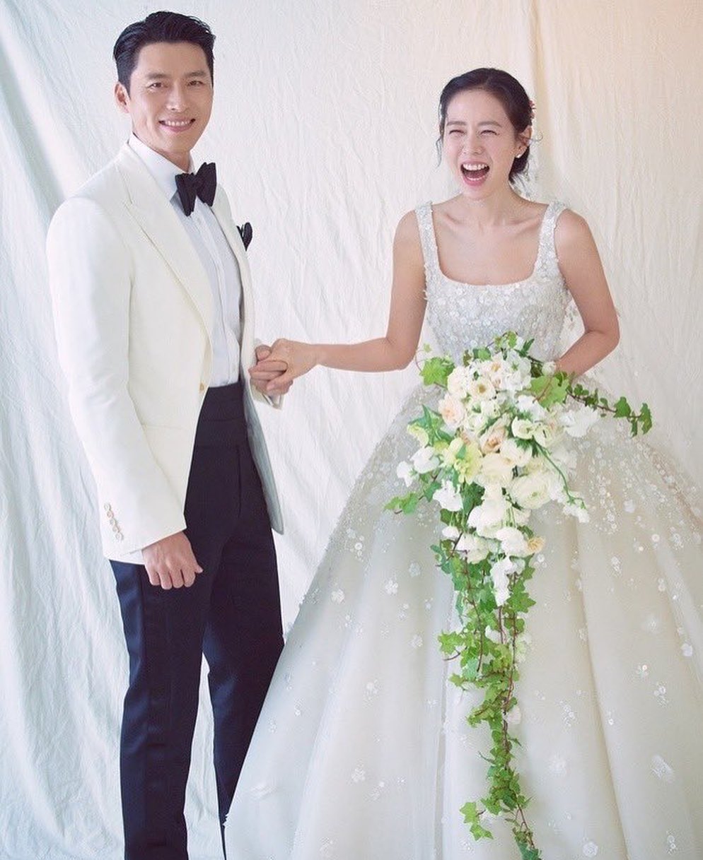 Ảnh cưới đẹp như mơ của Hyun Bin - Son Ye Jin.