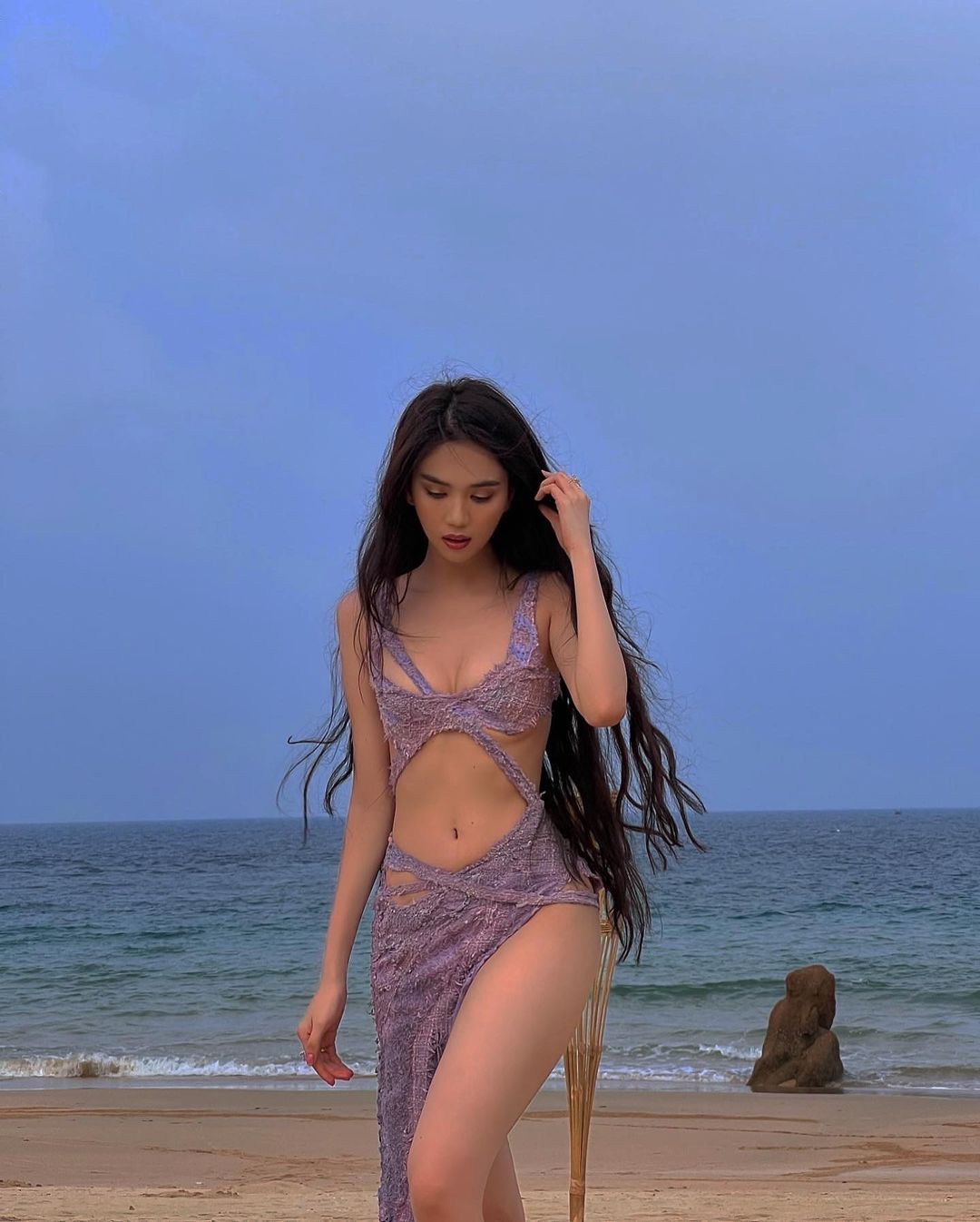 Ngọc Trinh thừa nhận mặc đồ pha ke: Lỗi của Trinh, chửi mình thôi đừng chửi stylist Ngọc Trinh thừa nhận mặc đồ pha ke: Lỗi của Trinh, chửi mình thôi đừng chửi stylist
