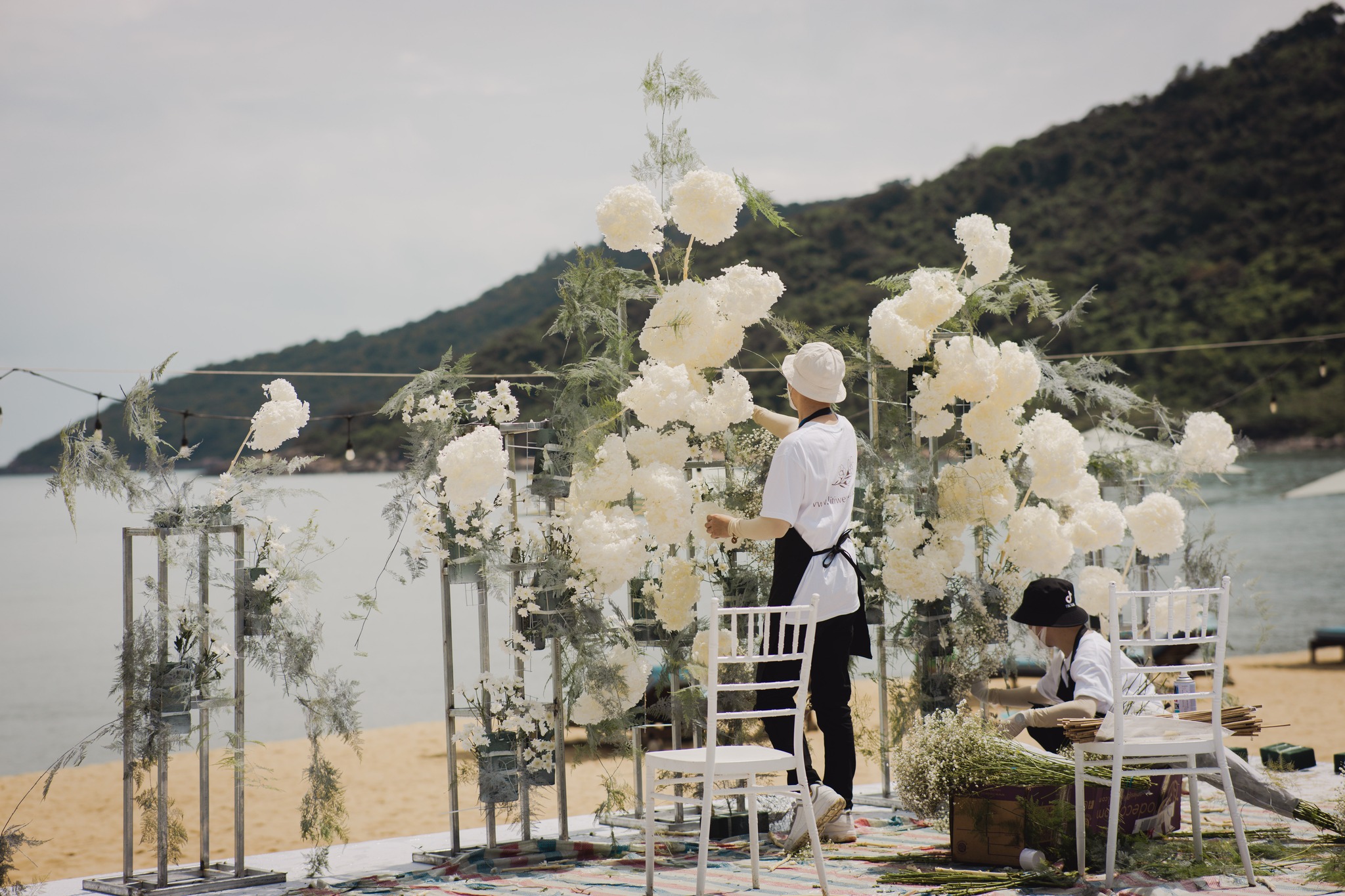 Hé lộ không gian đám cưới của Ngô Thanh Vân - Huy Trần: Tối giản không ngờ nhưng đầy ấm cúng
