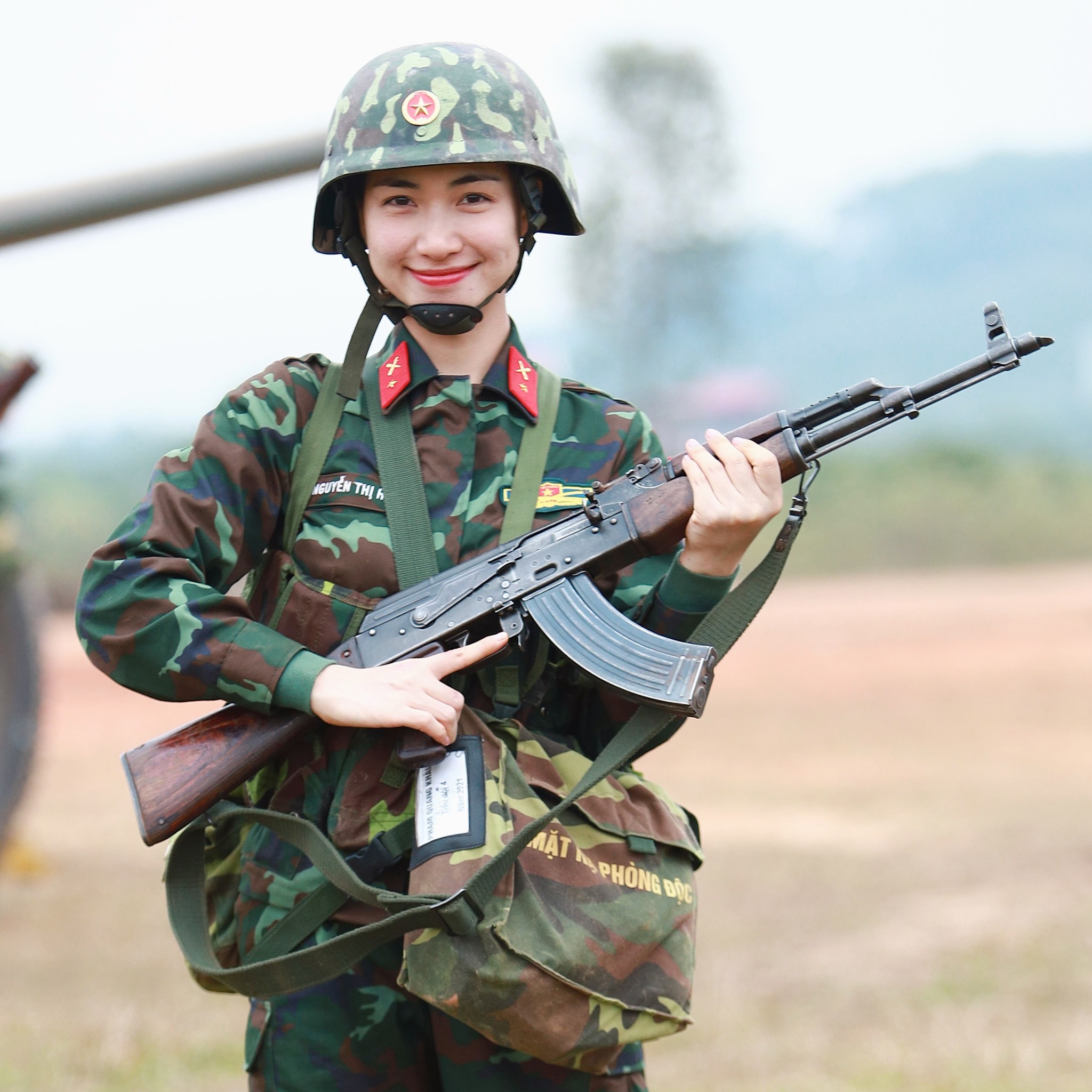 Hòa Minzy lên tiếng khi bị nói khóc quá nhiều trong 'Sao nhập ngũ': 'Mình bị hằn vào tâm trí việc người ta đánh giá mình' - ảnh 9