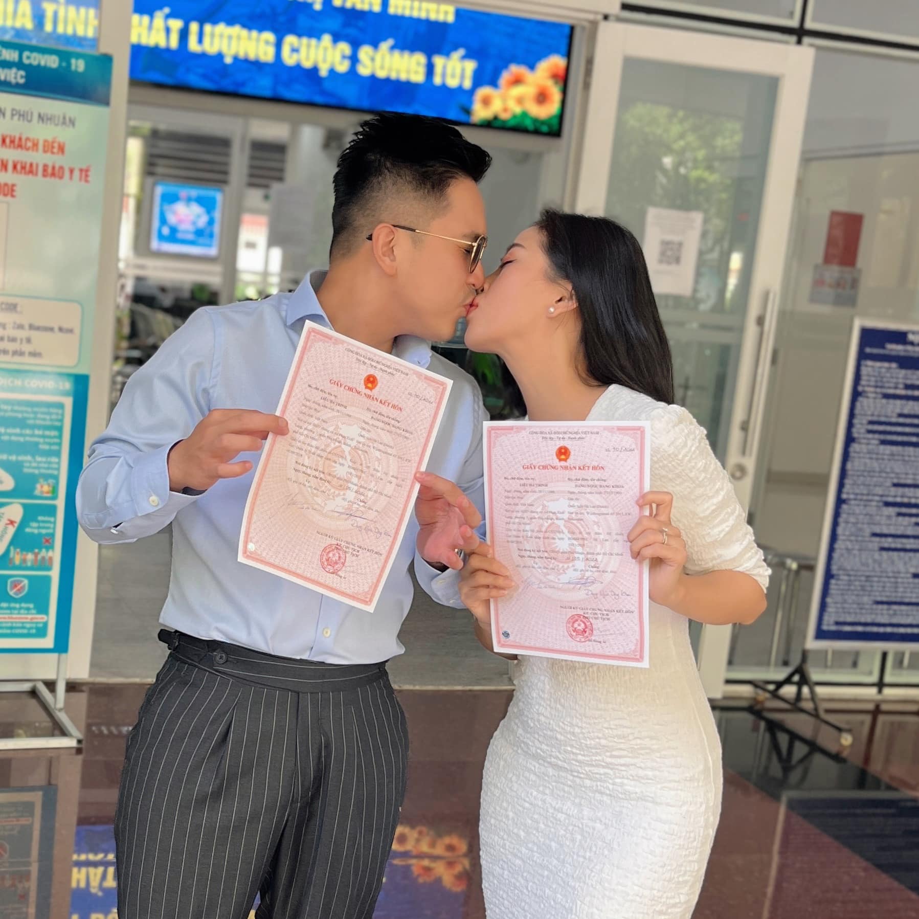 Liêu Hà Trinh khoe giấy đăng ký kết hôn cùng bạn trai Việt kiều, ngày cưới đã cận kề? - ảnh 3