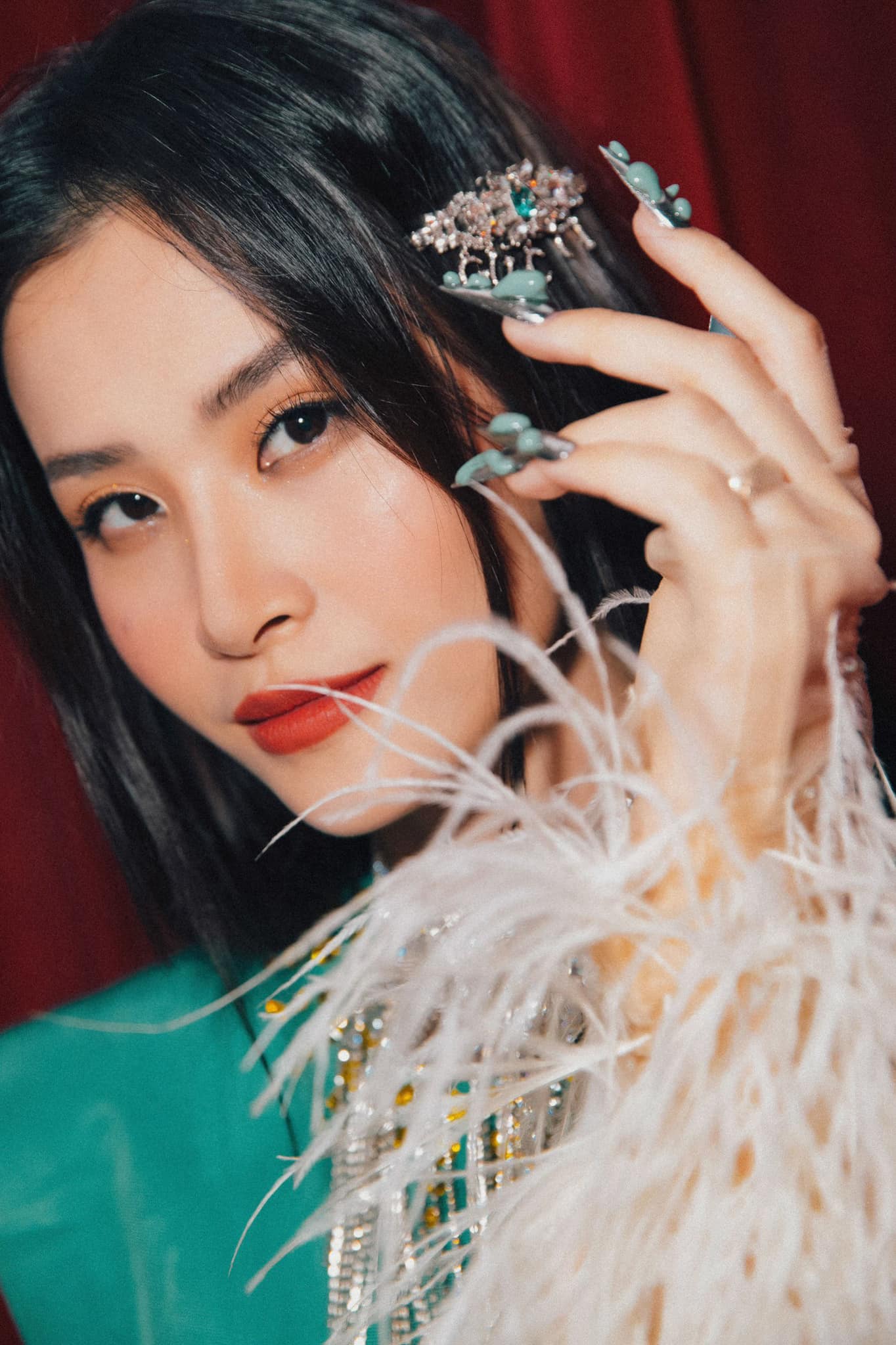 Lan truyền hình ảnh khán giả bỏ về tại sự kiện có Đông Nhi diễn hậu lùm xùm với fan, thực hư thế nào? Lan truyền hình ảnh khán giả bỏ về tại sự kiện có Đông Nhi diễn hậu lùm xùm với fan, thực hư thế nào? - ảnh 6