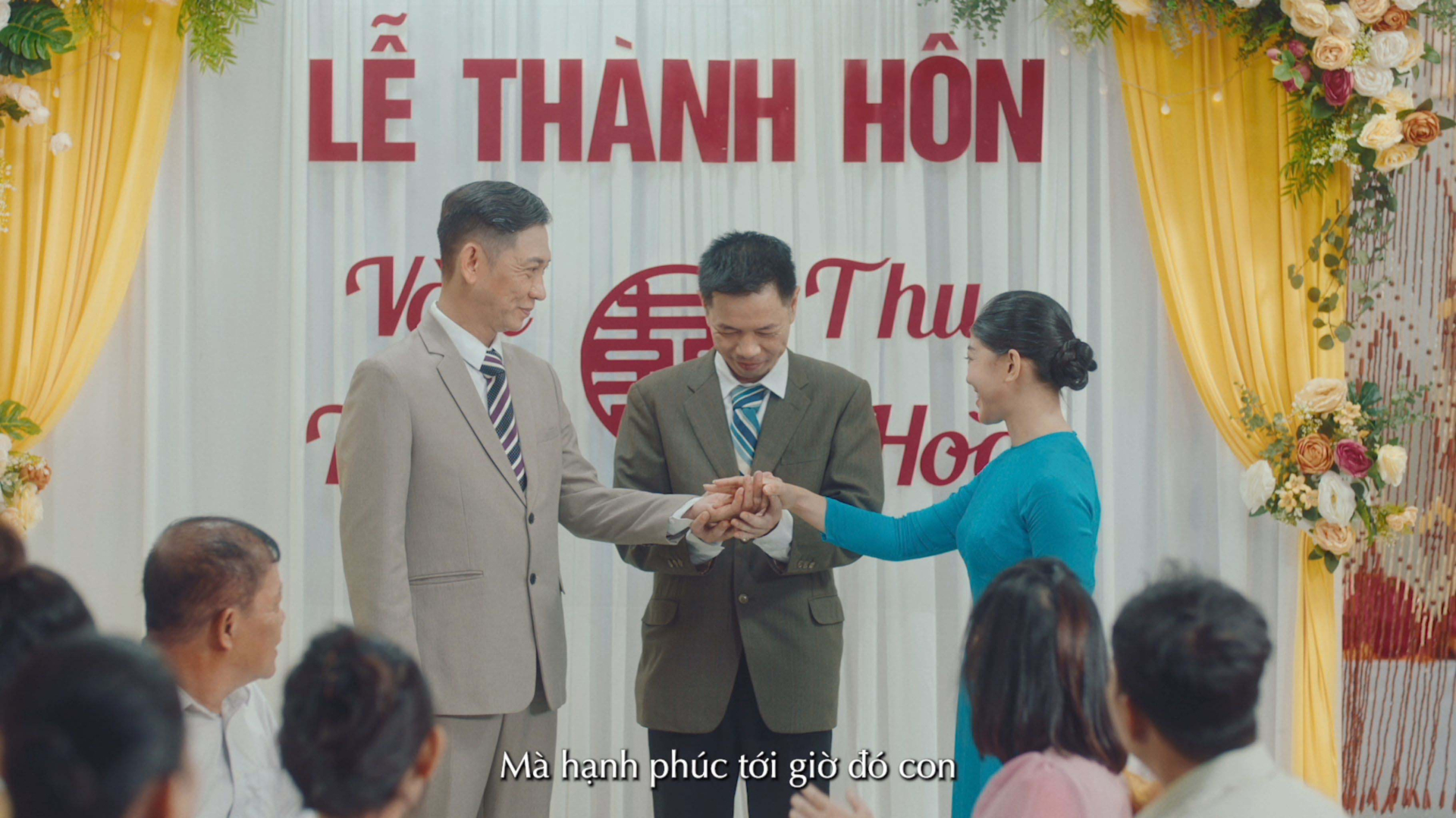 “Đạo diễn trăm tỉ” Võ Thanh Hòa hé lộ về phim ngắn triệu view “Khi nào mình cưới?” - ảnh 2