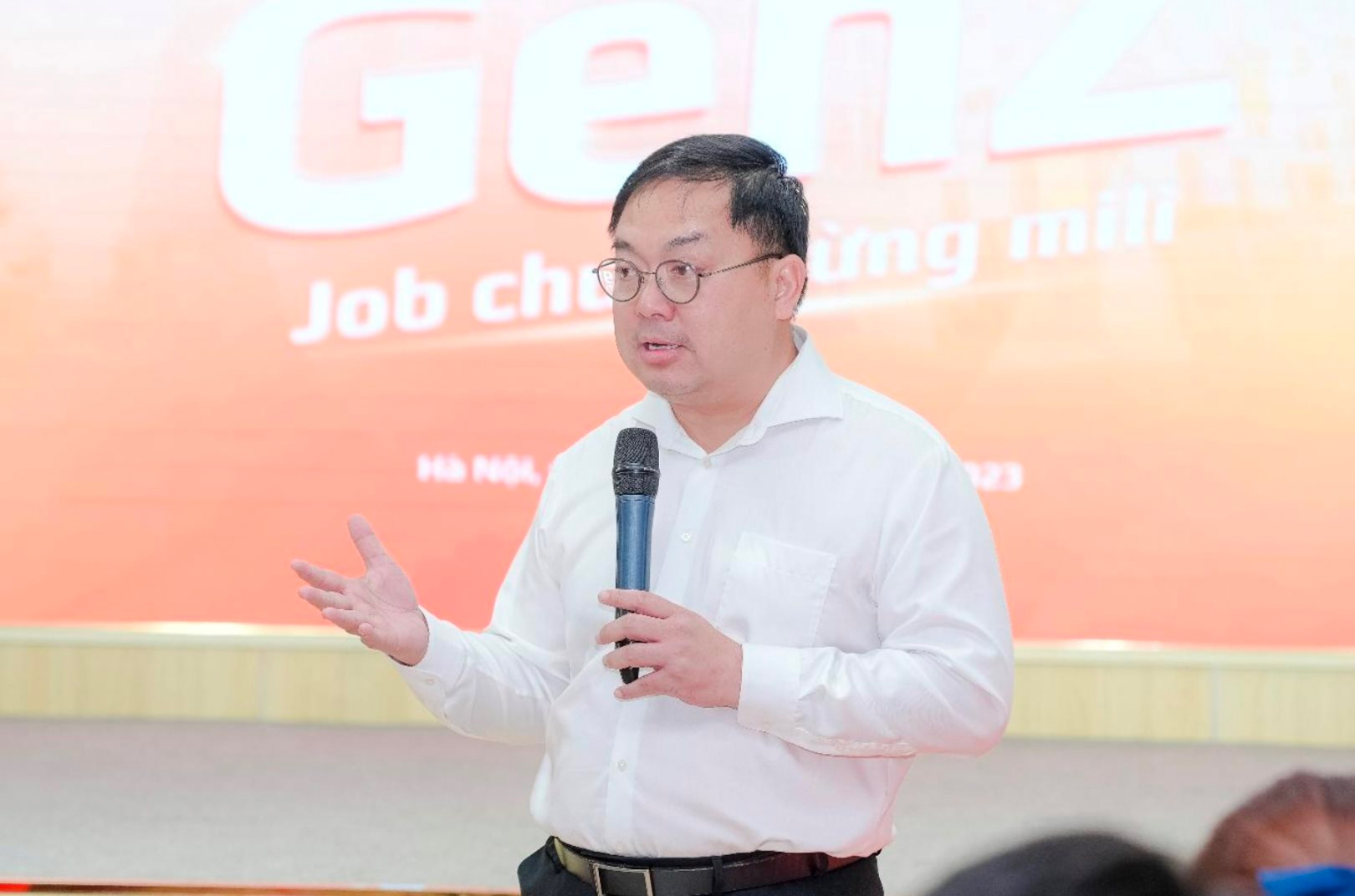 Trả lương thử việc 8 triệu, nhận câu trả lời chạy Grab cũng được 12 triệu', chuyên gia phân tích bức tranh tương lai - ảnh 3