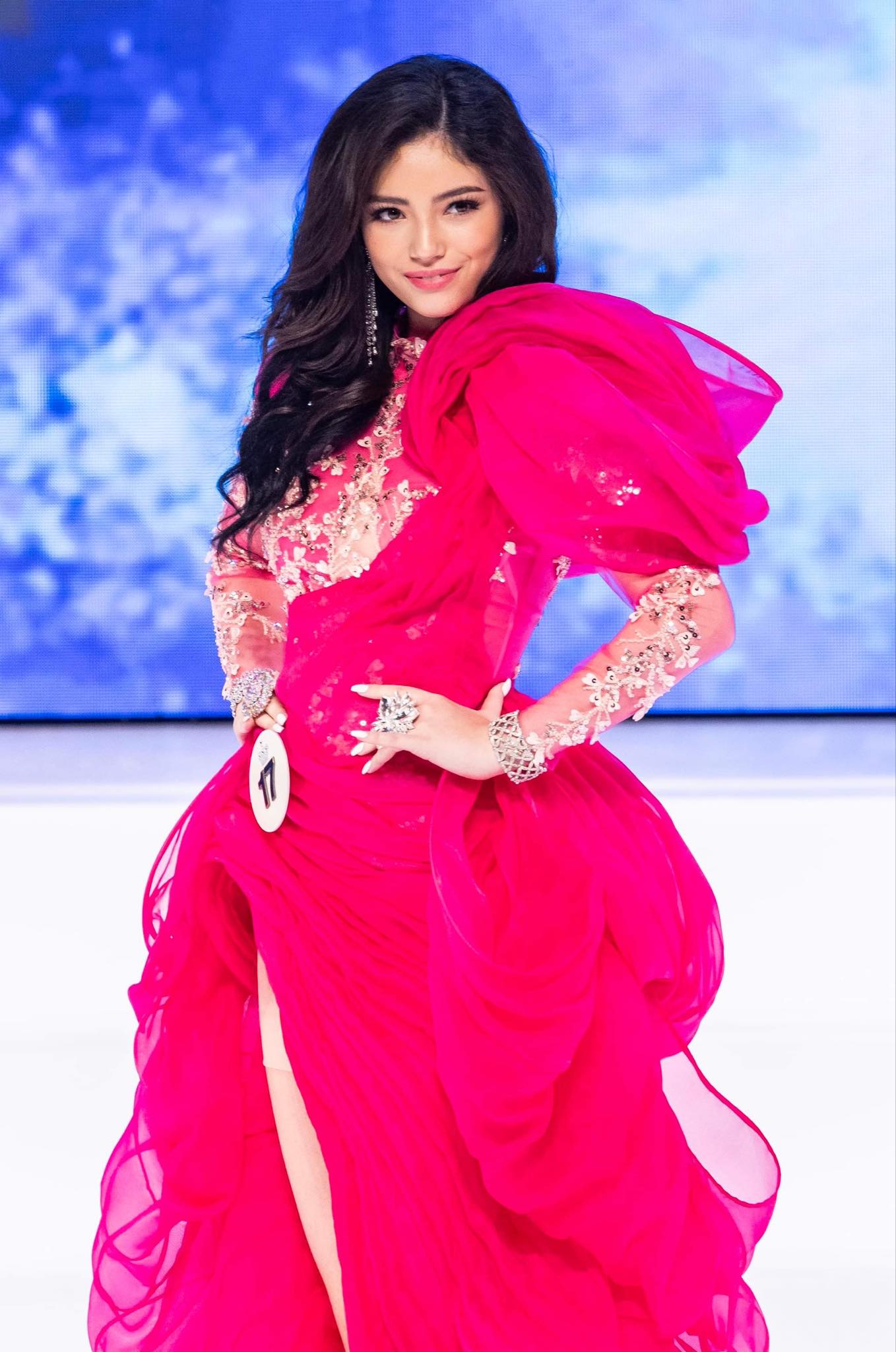 'Thiên thần lai'  Lily Feller đạt danh hiệu Miss Teen Châu Á - ảnh 2
