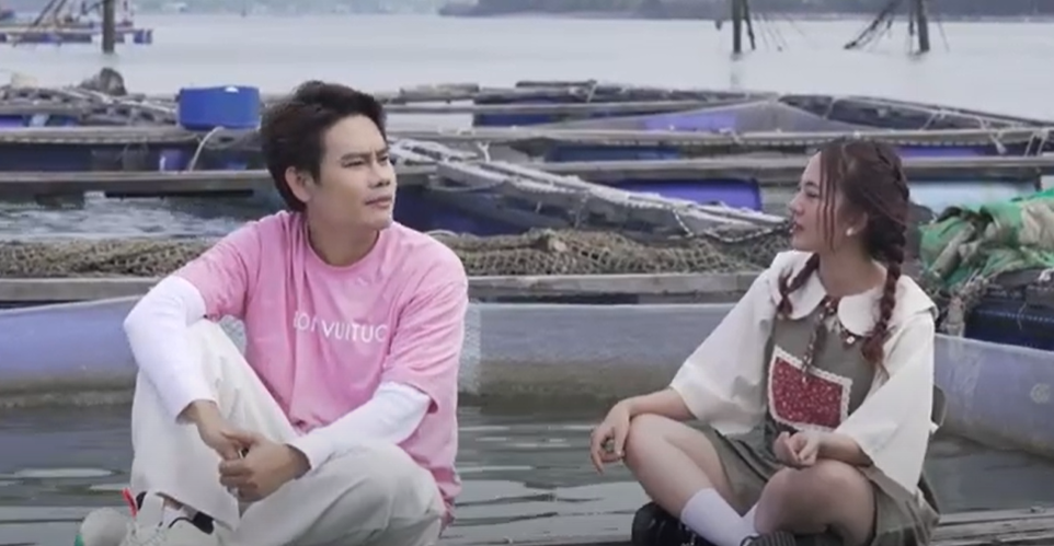 MC Hồng Phúc đưa diễn viên Như Quỳnh khám phá nghề nuôi trồng thủy hải sản tại làng bè Long Sơn - ảnh 4