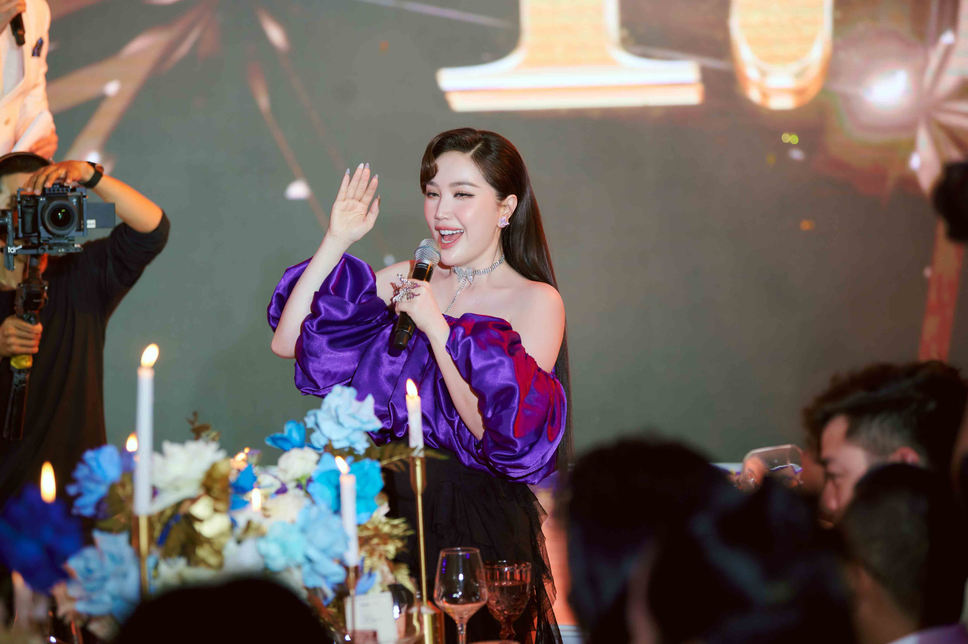 Tăng Duy Tân, Bảo Thy song ca 'Bật tình yêu lên', cạn ly 100% ngay trên sân khấu - ảnh 3