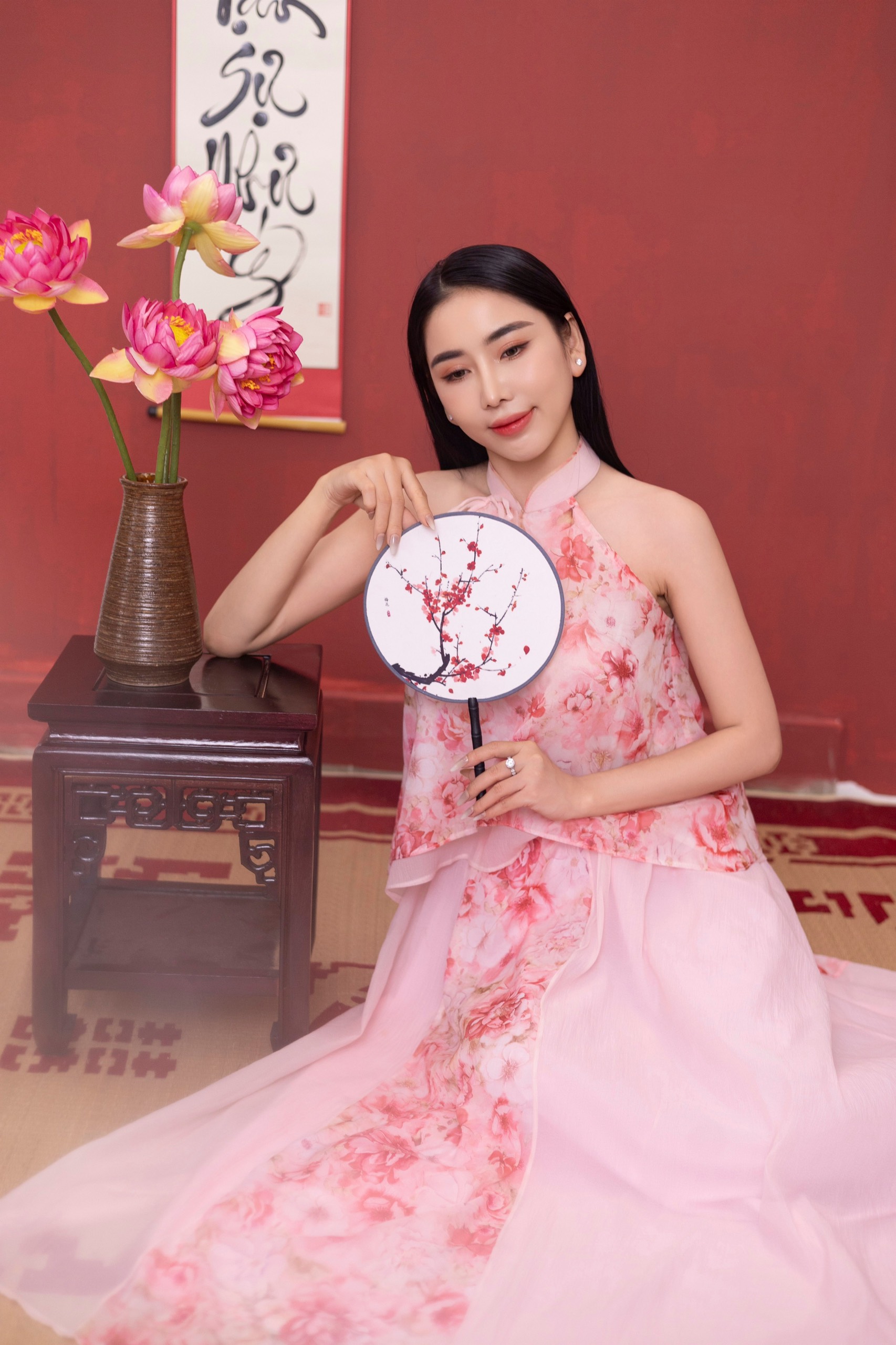 Hoa hậu Trịnh Thanh Hồng: 'Năm 2023 tôi đã rút ra cho mình những bài học để hoàn thiện hơn'' - ảnh 3