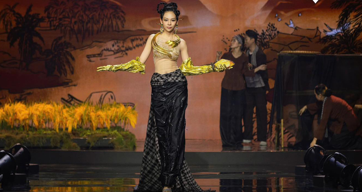 Phí Phương Anh 'vồ ếch' bị cắt không lên sóng khi trình diễn National Costume tại Miss Universe Vietnam 2024 - ảnh 2