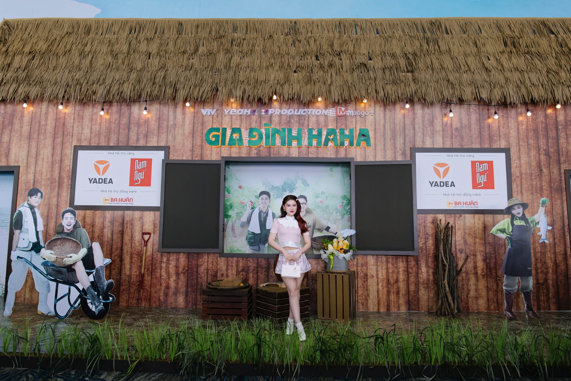 Ngọc Thanh Tâm- thành viên nữ duy nhất trong dàn cast Gia đình haha