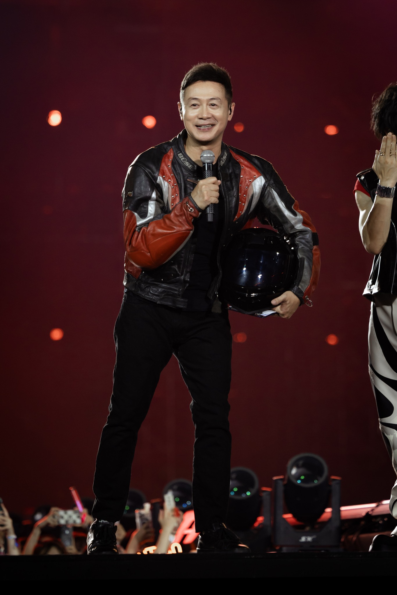 Concert ngày 5 'Anh Trai Vượt Ngàn Chông Gai': Bùng nổ 57 tiết mục được các anh tài rót 100% nhiệt - ảnh 3