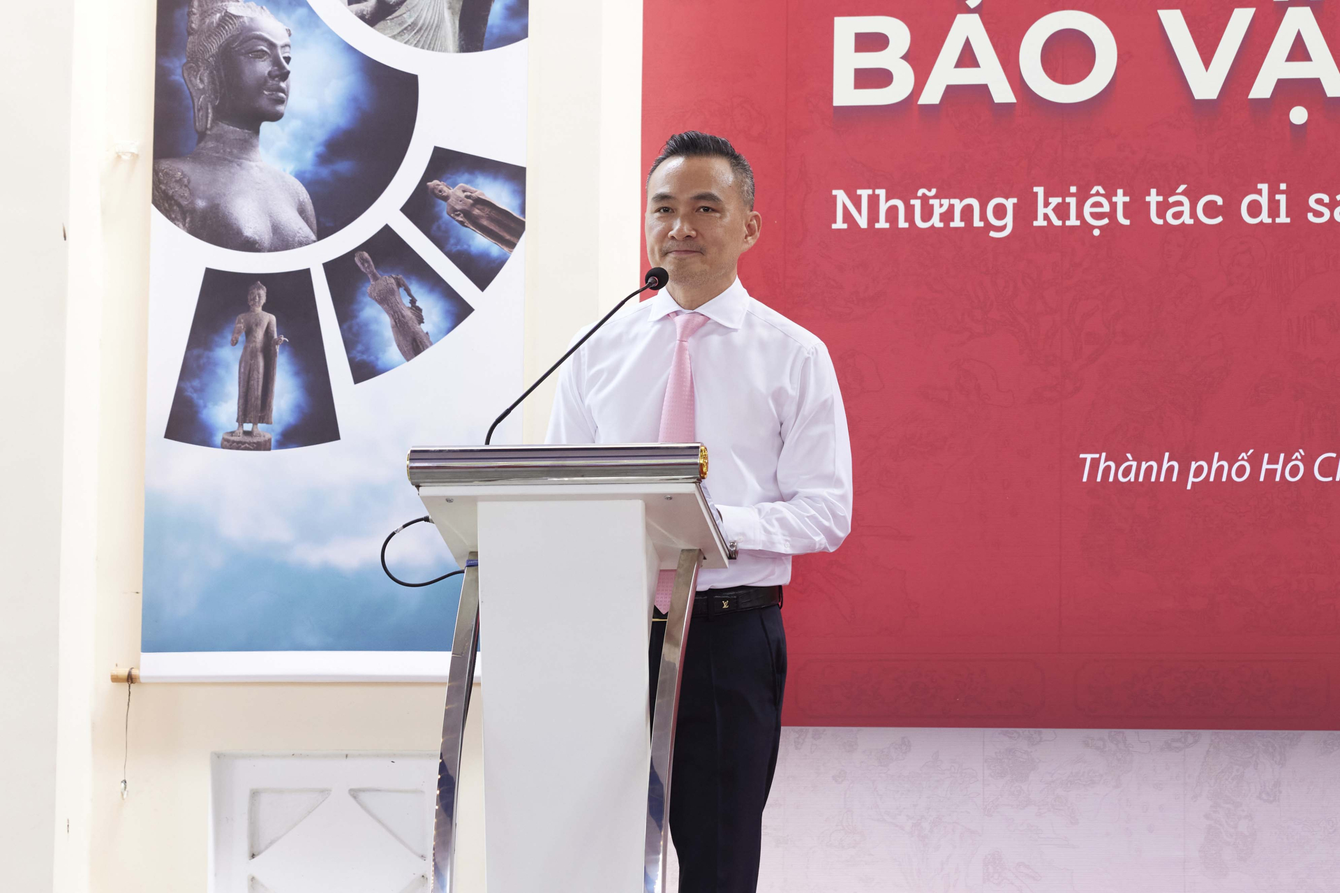 Choáng trước bộ sưu tập cổ vật quý hiếm của Chi Bảo - ảnh 1