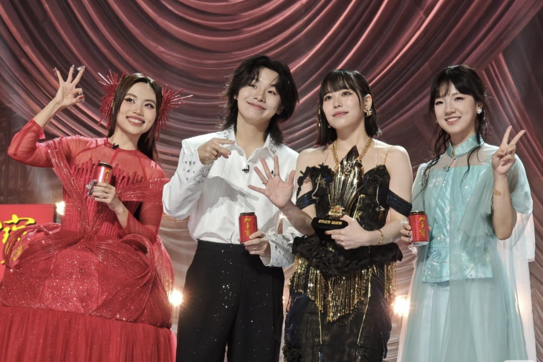 Rò rỉ kết quả chung kết “Sing! Asia”: Phương Mỹ Chi dừng chân, lộ diện top 2 gây ngỡ ngàng - ảnh 2