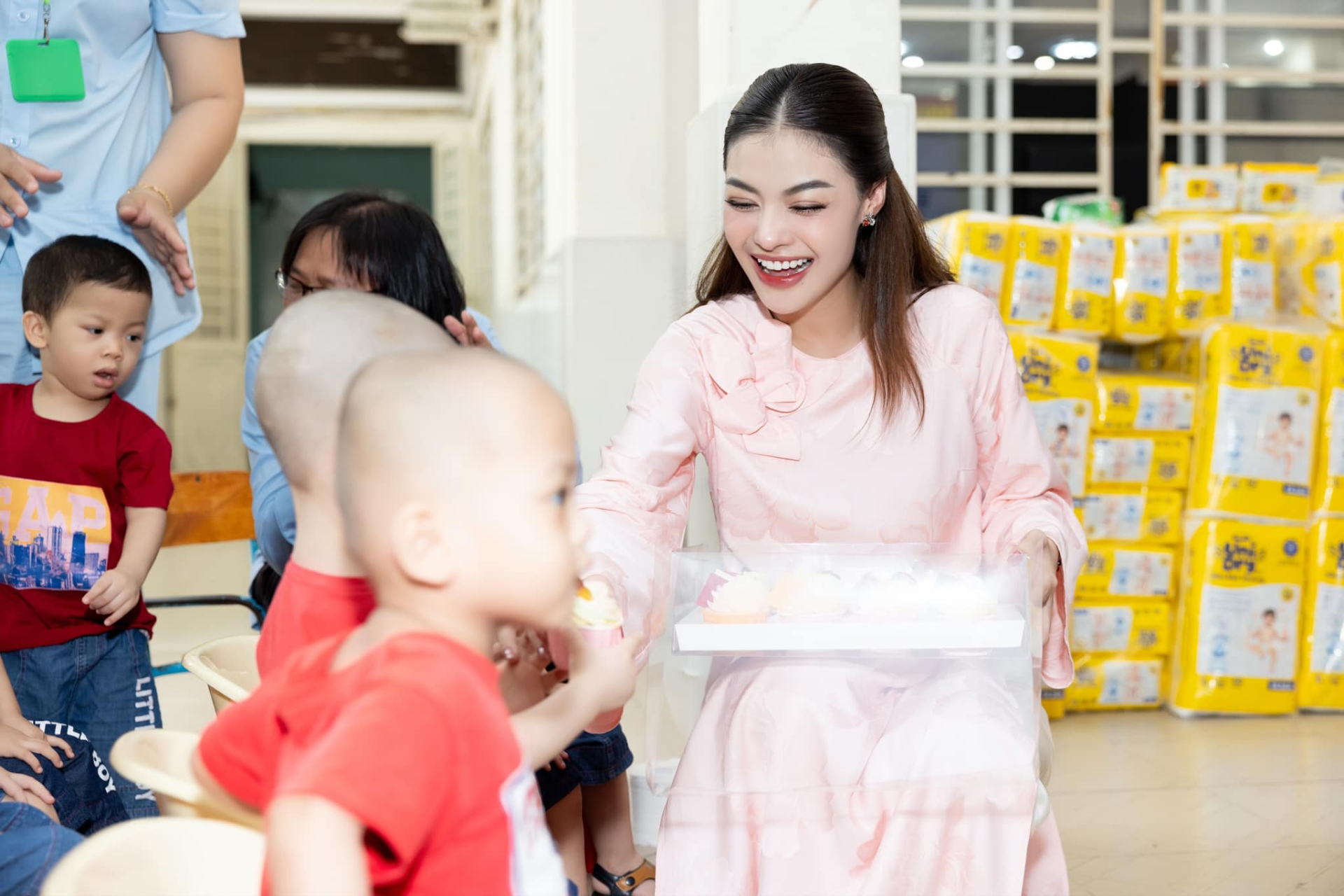 Á hậu đầu tiên trở thành bác sĩ tương lai - ảnh 3