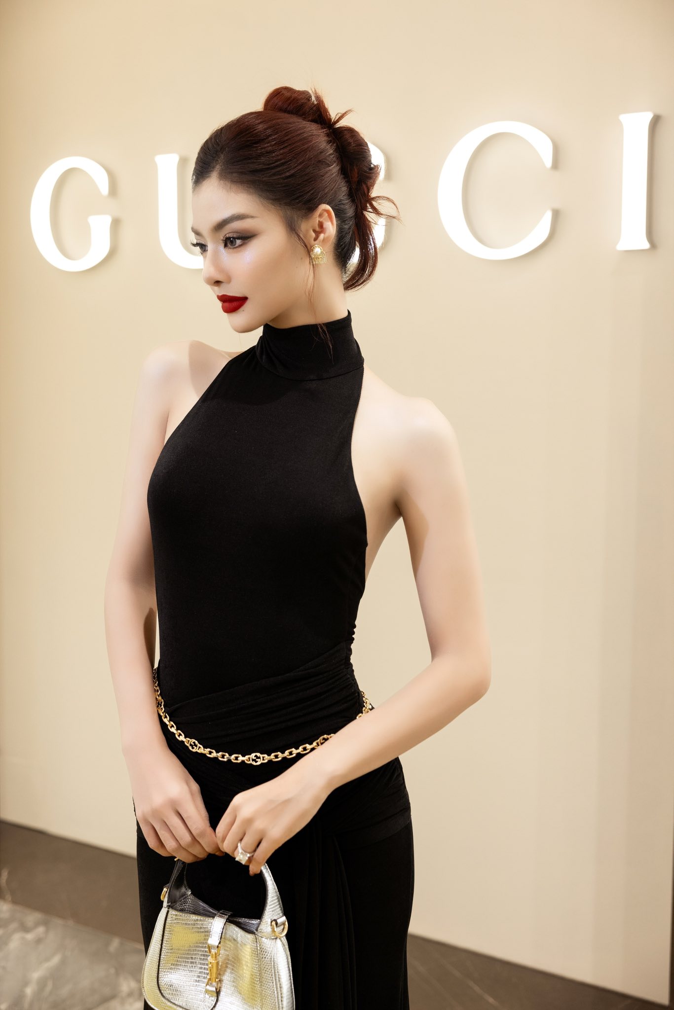 Á hậu đầu tiên trở thành bác sĩ tương lai - ảnh 4