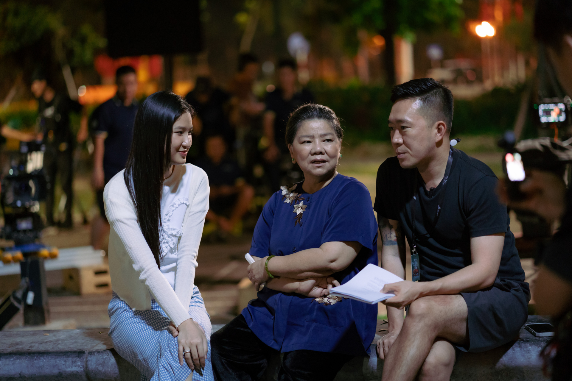 Hé lộ hình ảnh đầu tiên của Nàng Mơ khi lấn sân diễn xuất, đóng cháu ngoại của NSND Thanh Hoa trong phim điện ảnh - ảnh 2