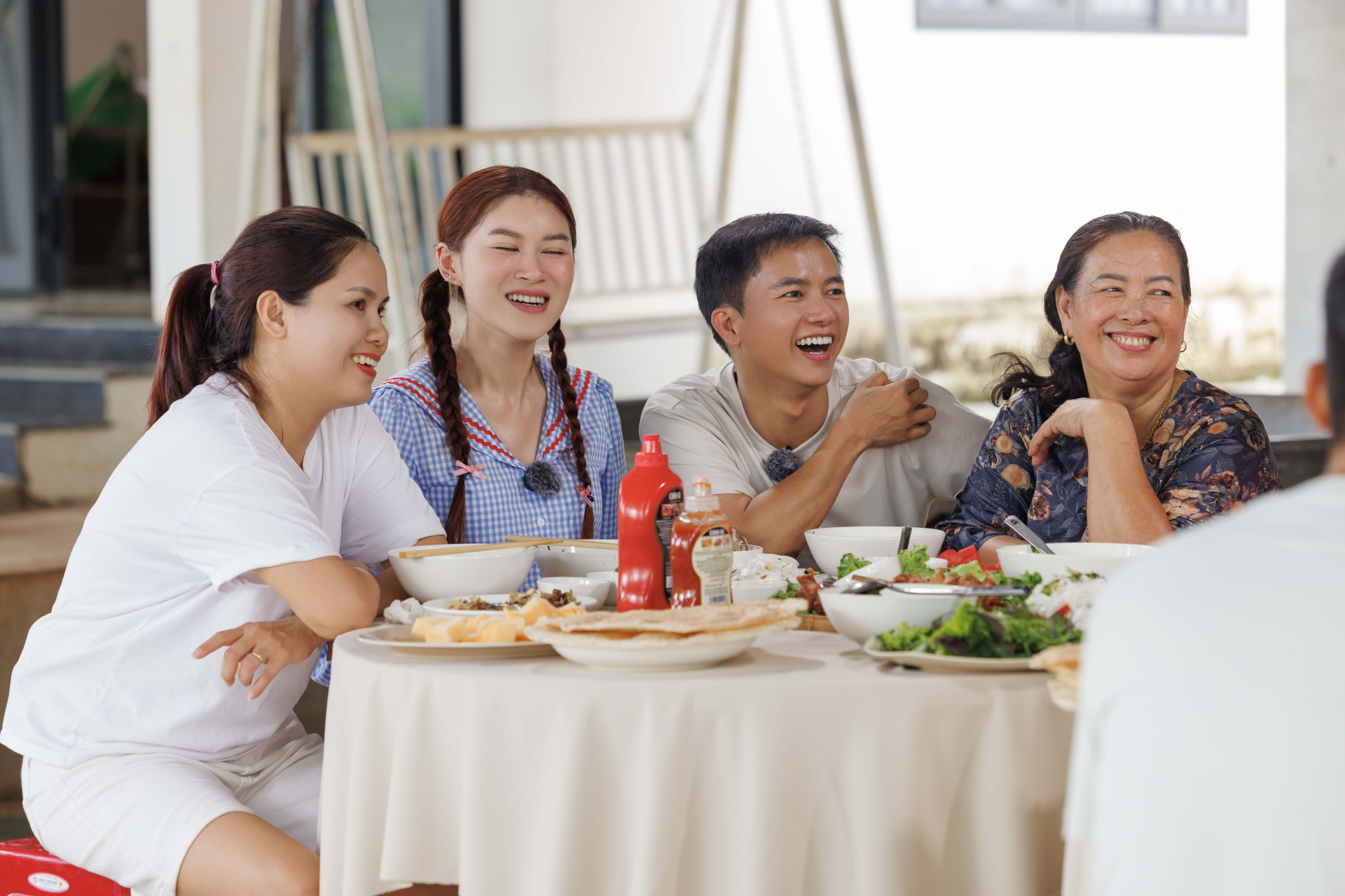'Gia đình Haha' tập cuối: Khép lại hành trình, sinh nhật đáng nhớ tại nhà Bùi Công Nam - ảnh 3