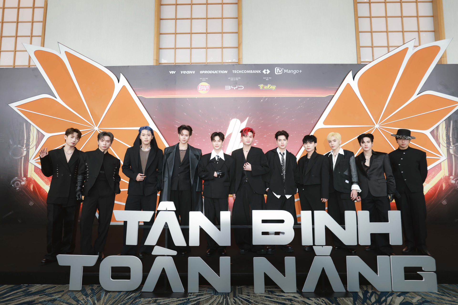 Đội hình 'Tân Binh Thăng Cấp' chính thức ra mắt - ảnh 3