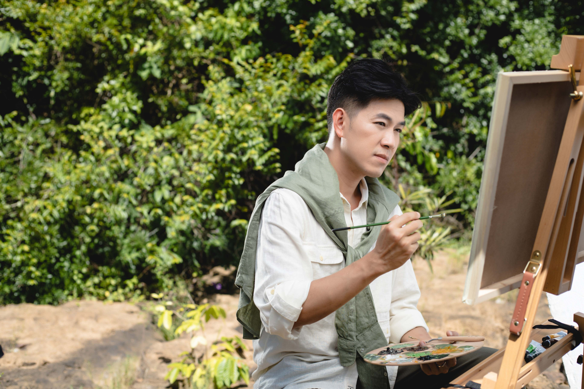 Hồ Trung Dũng ra mắt MV “You And I” như lời bày tỏ với “nửa kia” - ảnh 2