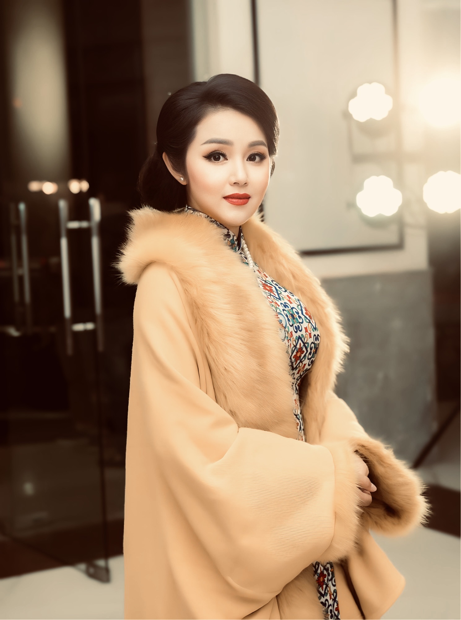 Bỏ showbiz để làm công sở, diễn viên Phượng Khấu tìm lại chính mình giữa đời thường - ảnh 4