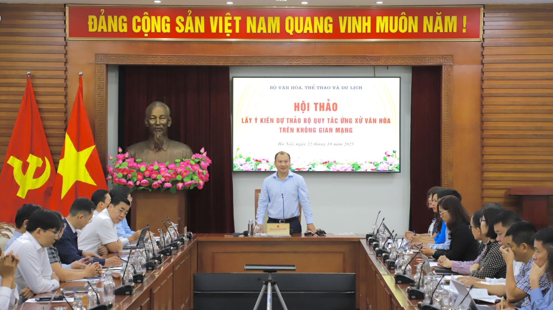 Hoàn thiện Bộ quy tắc ứng xử văn hóa trên không gian mạng: Hướng đến môi trường số lành mạnh, nhân văn - ảnh 18