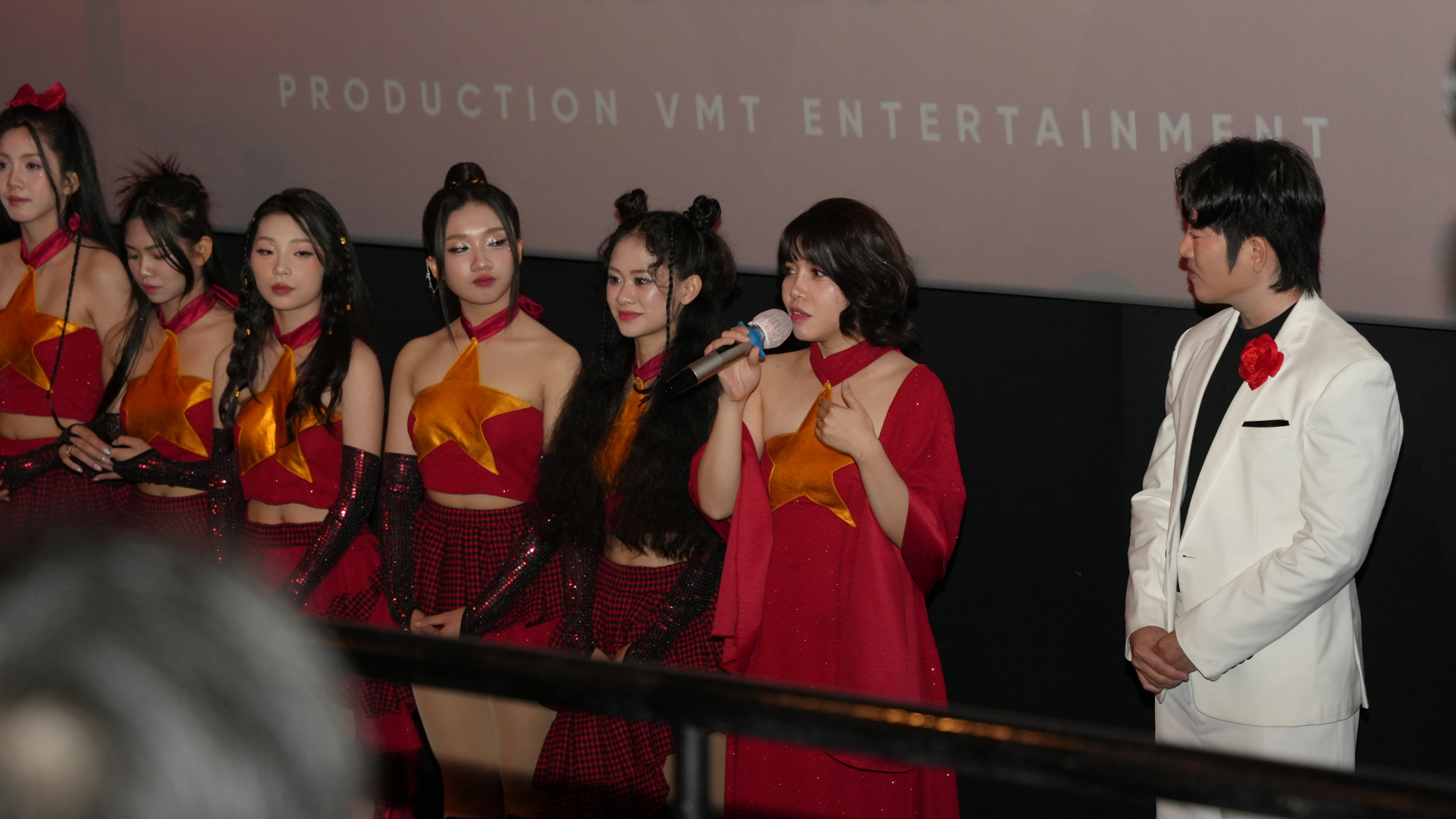 Nhóm nhạc nữ 5 thành viên debut, ra mắt sản phẩm debut trong lộ trình được đầu tư 10 tỷ đồng - ảnh 1