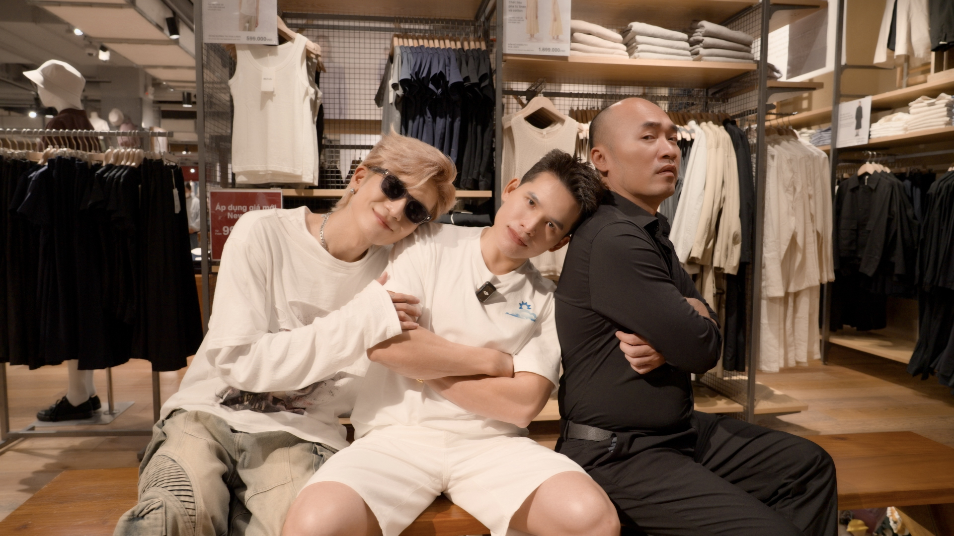 Quốc Thiên và BB Trần 'tái hiện' kỷ niệm 'rớt đế giày' ngay trước thềm Concert Skynote 2025 - ảnh 2