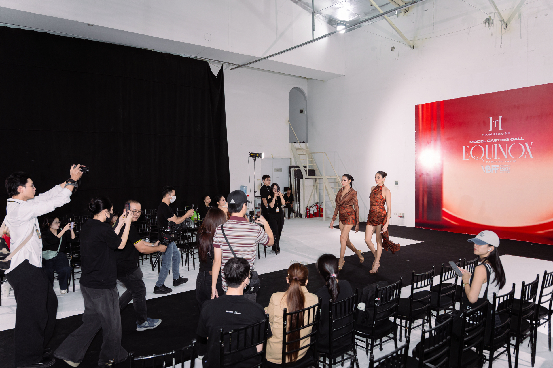 Võ Hoàng Yến, Hoàng Thuỳ cùng Thanh Hương Bùi tuyển chọn người mẫu cho BST EQUINOX - ảnh 3