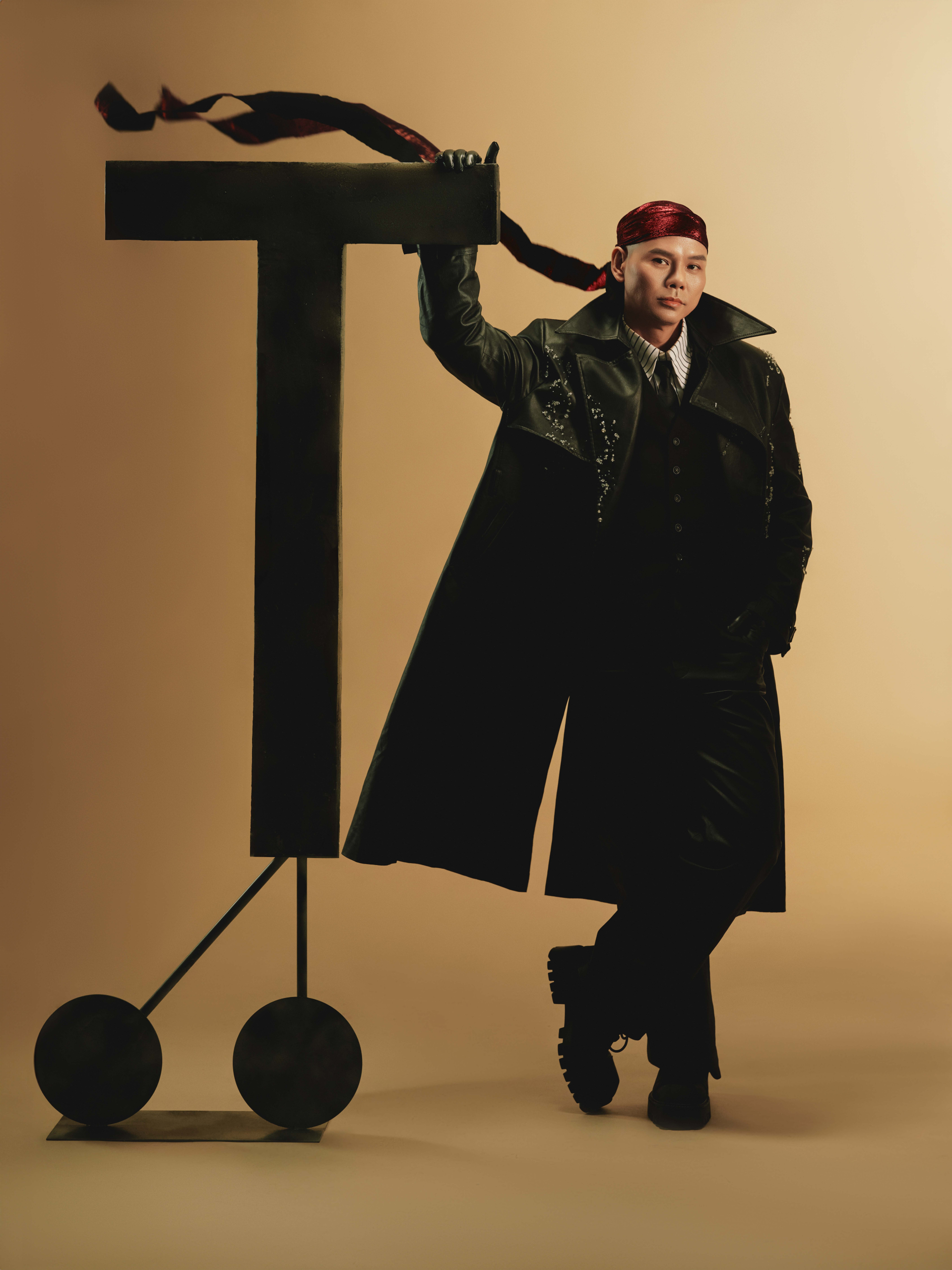 Phan Đinh Tùng mời 3 anh tài: Tự Long- Hà Lê- Đỗ Hoàng Hiệp tham dự 'Đinh Show' - ảnh 2