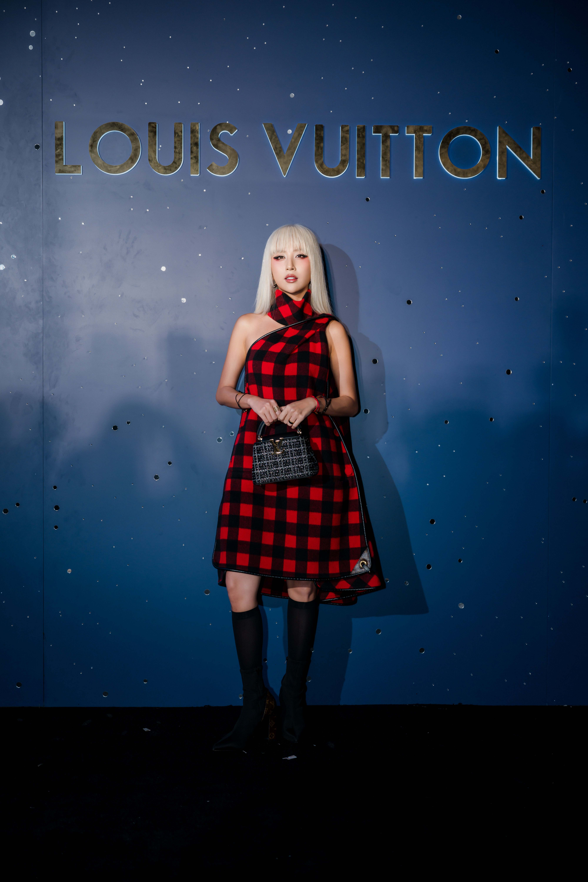 Quỳnh Anh Shyn và phong cách nổi bật, độc đáo không lẫn vào đâu được.