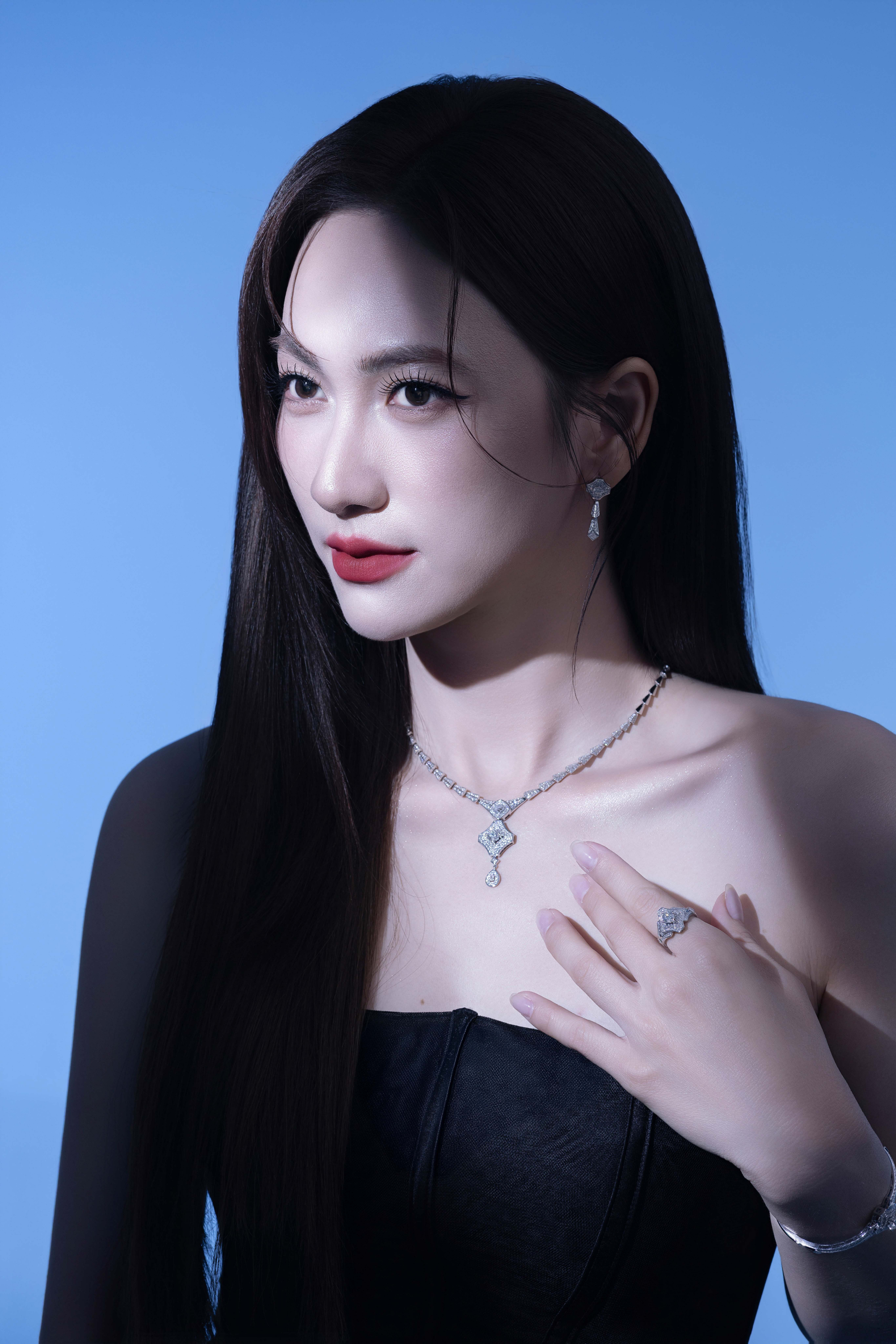 Sắc chín muồi của Phương Anh Đào và một năm 2025 nhiều kỳ vọng - ảnh 2