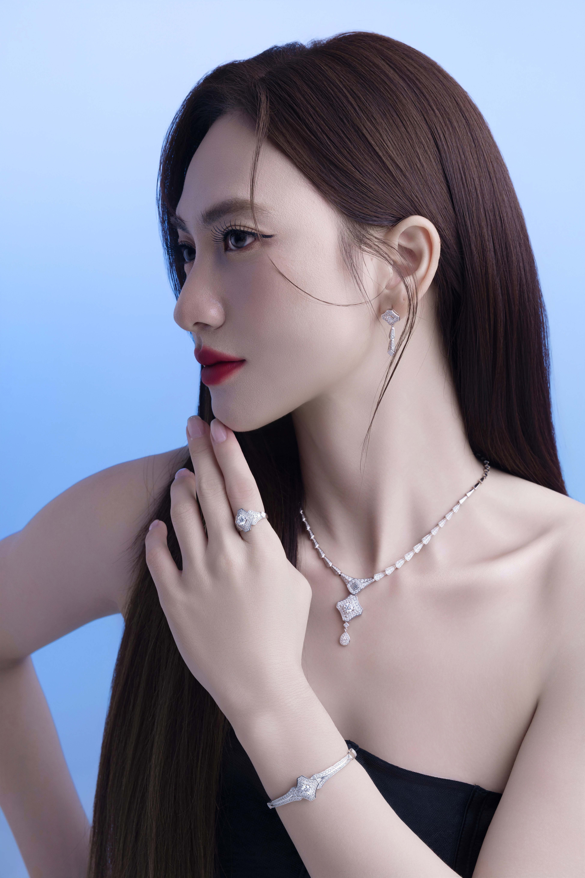 Sắc chín muồi của Phương Anh Đào và một năm 2025 nhiều kỳ vọng - ảnh 3