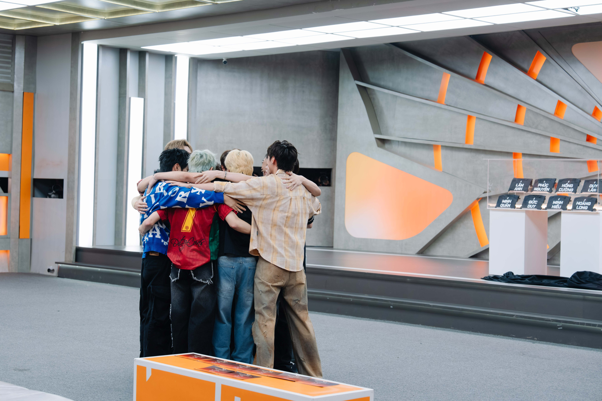 Thái Lê Minh Hiếu khiến chuyên gia Hàn bất ngờ khi tiến bộ vượt bậc, Phúc Nguyên chọn thử thách tiết mục solo - ảnh 4