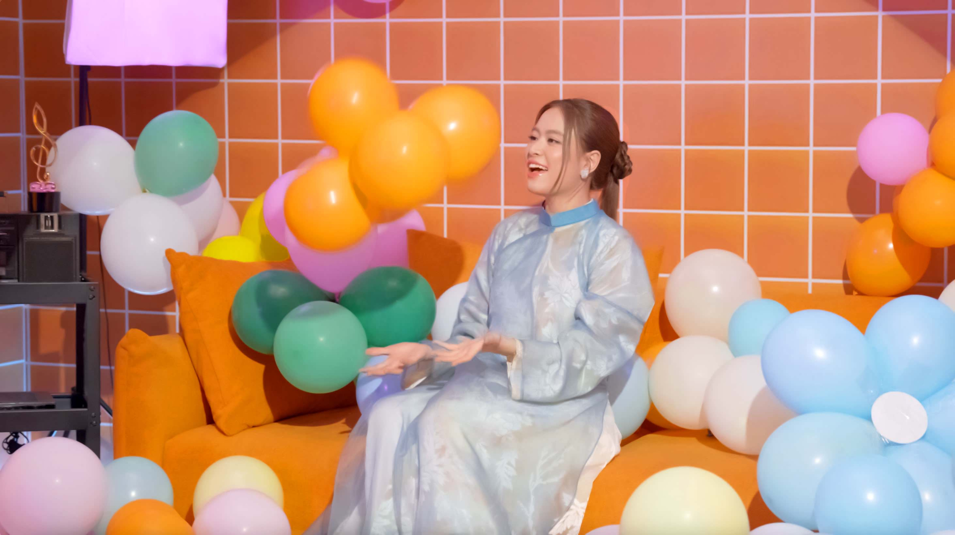 Hoàng Thùy Linh góp mặt vào đường đua nhạc Tết năm nay - ảnh 3