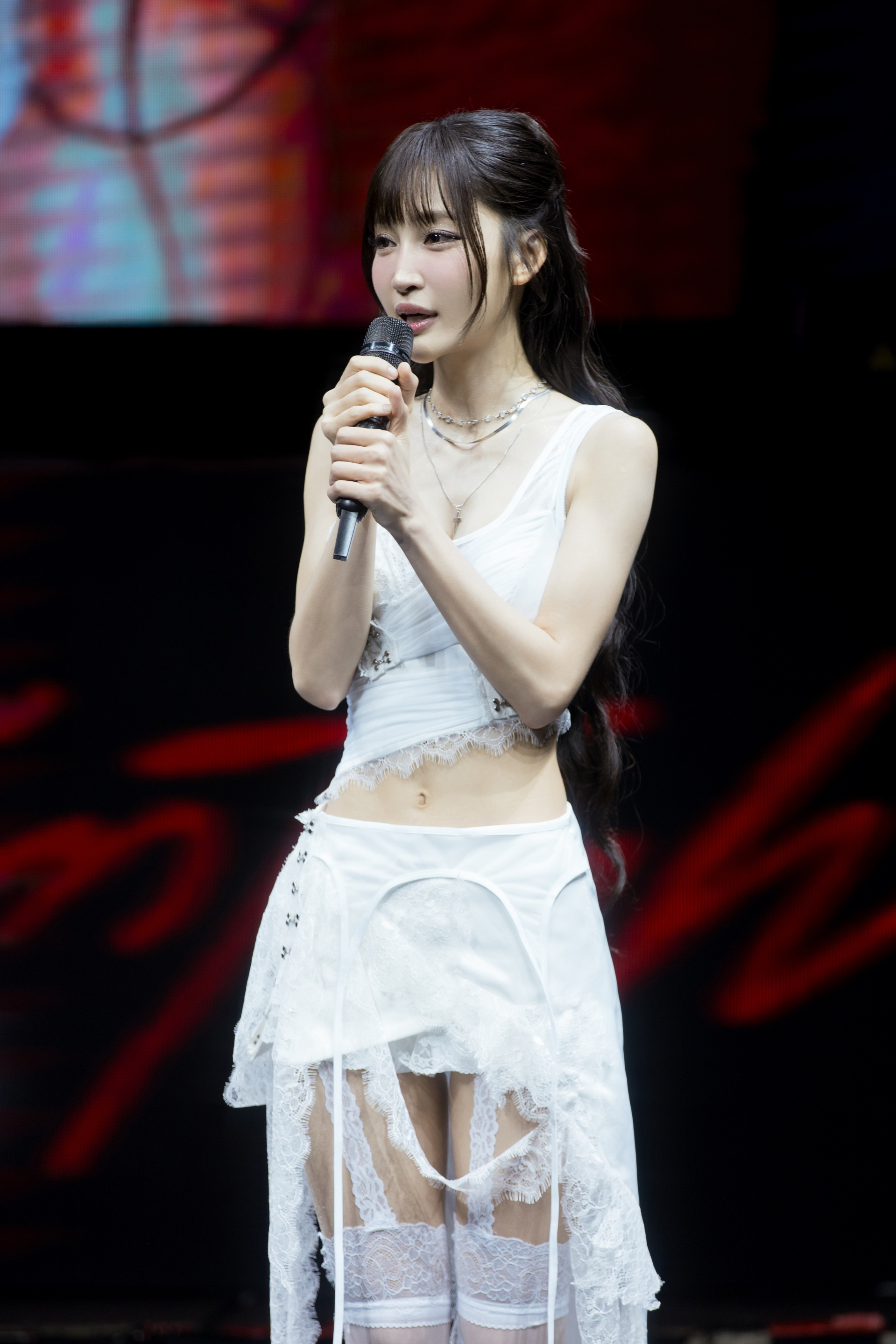 Juky San: 'Tôi ngại khi người yêu cũ nghe album của mình' - ảnh 3