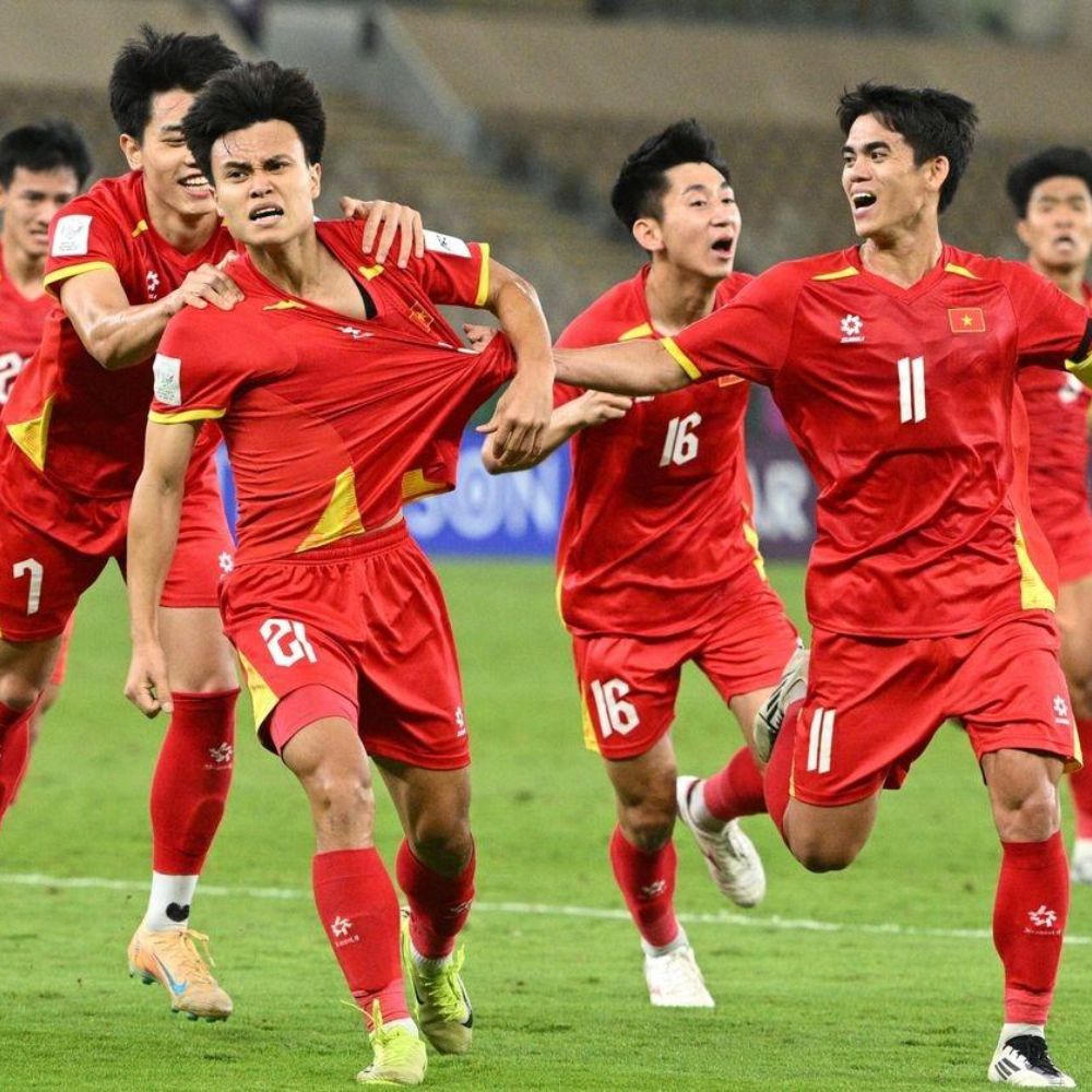 Bầu Đức gọi điện thưởng nóng tuyển U23 Việt Nam - ảnh 2