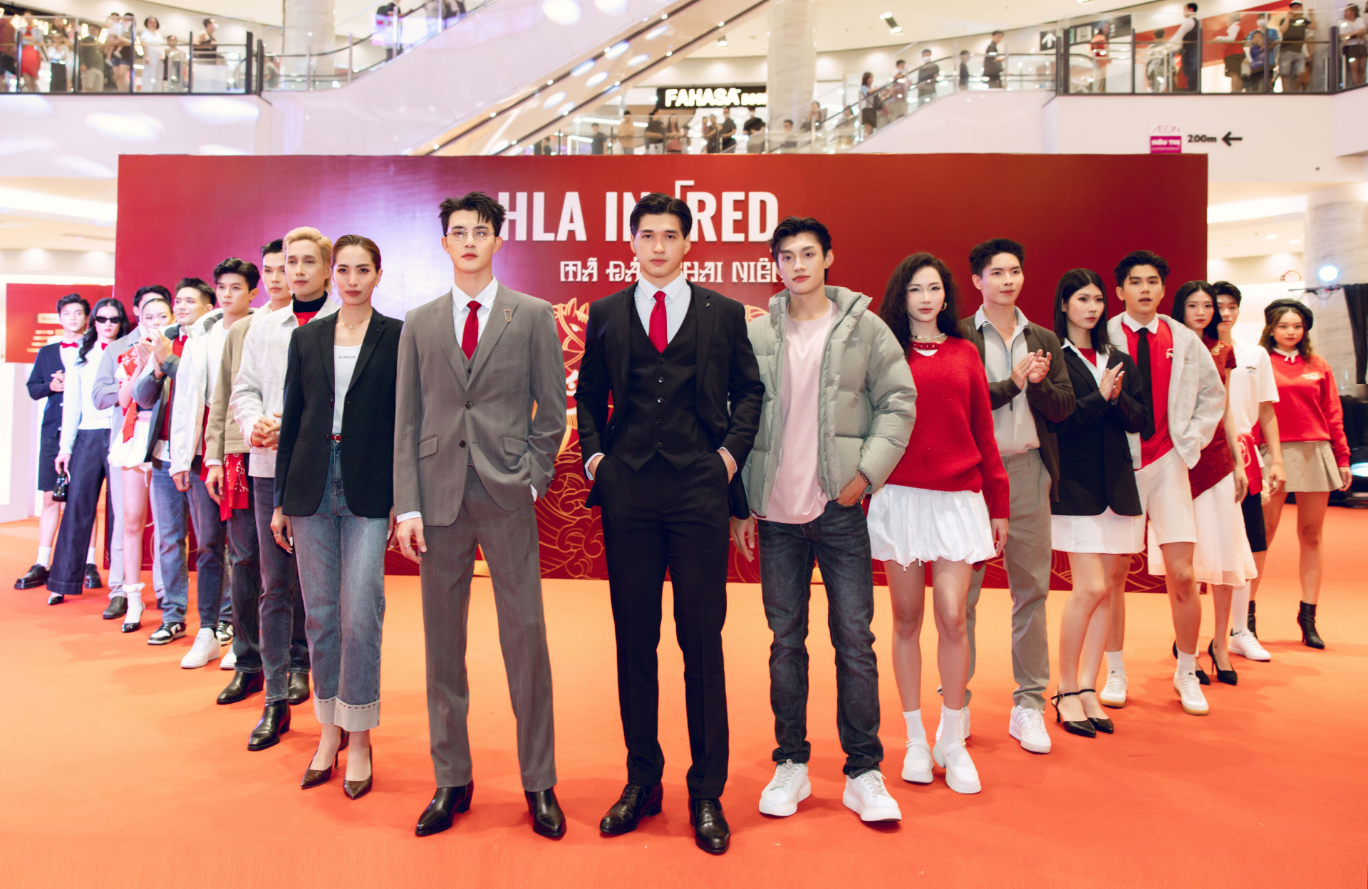 Gấp đôi visual trước màn kết hợp giữa Ma Ran Đô và Trần Ngọc Vàng diện vest lịch lãm đảm nhận vai trò first face - ảnh 3