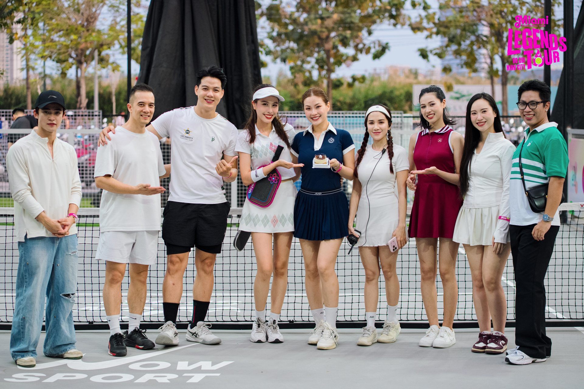 Á hậu Ngọc Hằng 'mạnh tay' đầu tư đồ tập Pickleball, có 'kỷ niệm đặc biệt' với cây vợt số 2 thế giới Federico - ảnh 1