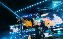Nam idol ngủ 29 tiếng, “huyền thoại meme K-pop” sẽ đến TP. Hồ Chí Minh tháng 11 này